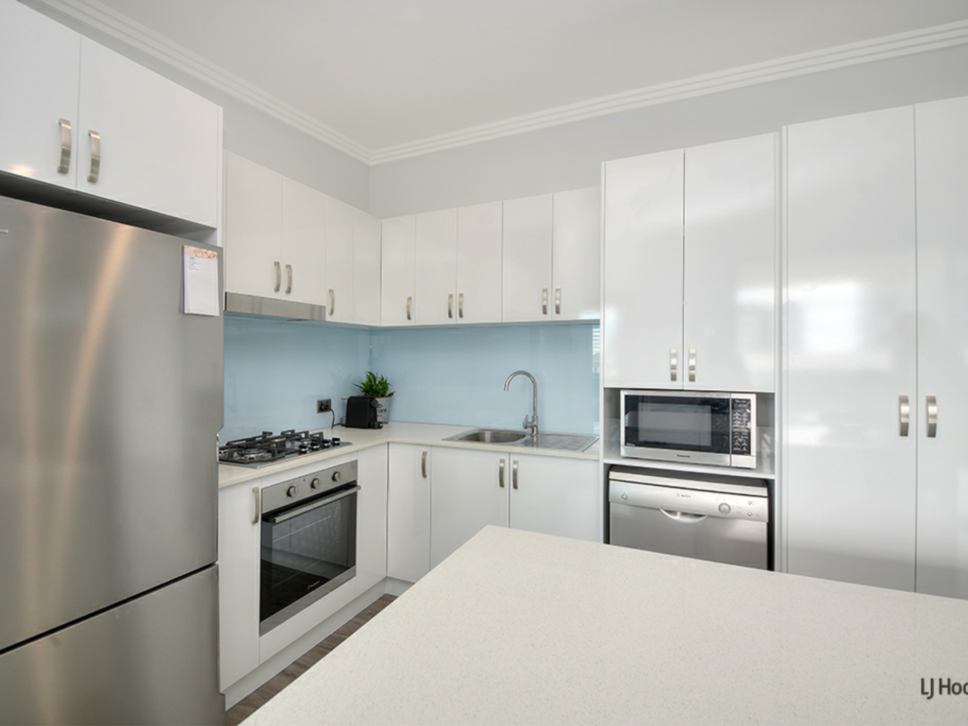 2205/10 Fifth Avenue, Palm Beach