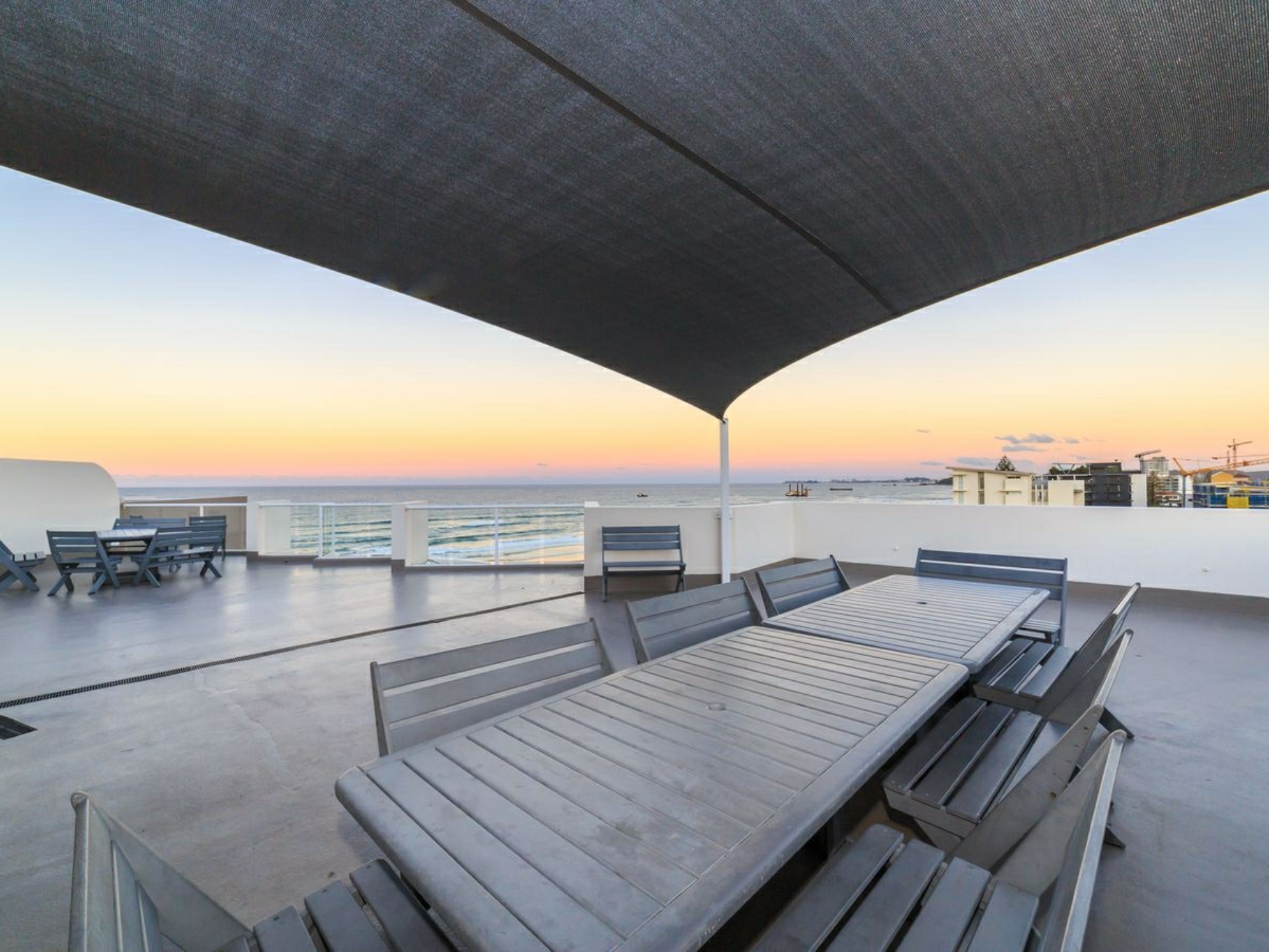 603/1483 Gold Coast Highway, PALM BEACH