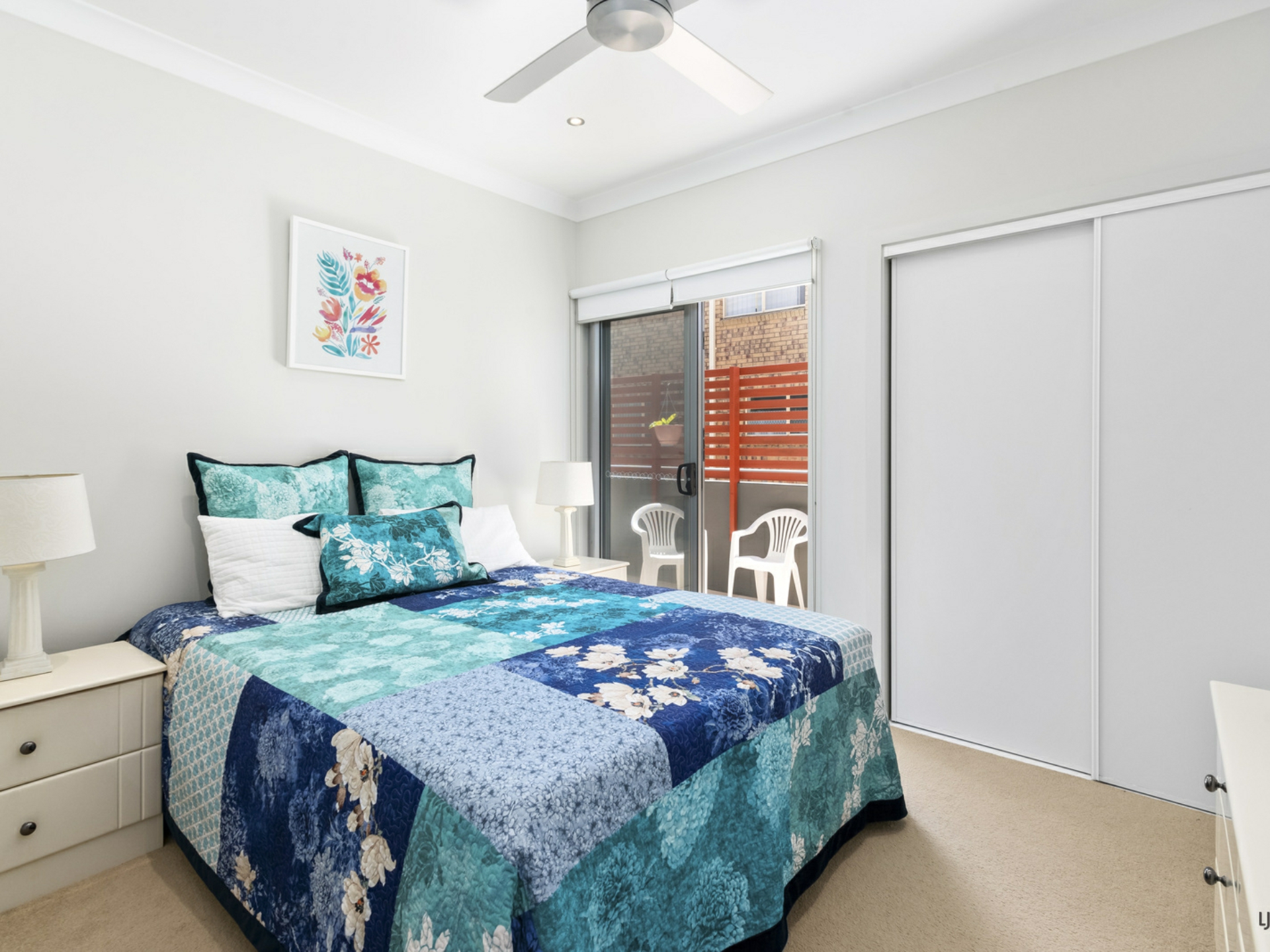 2/3 Carmichael Close, COOLANGATTA