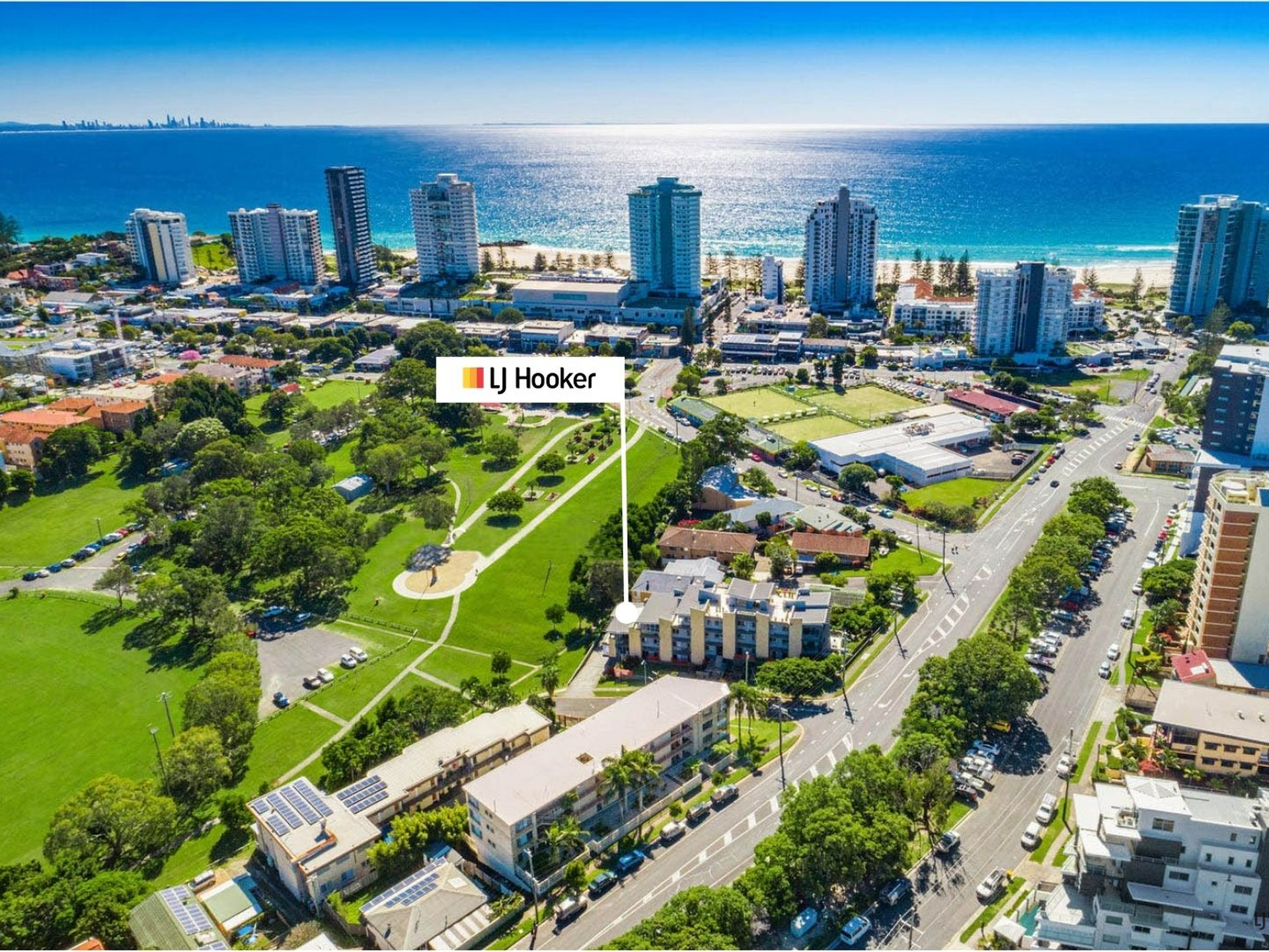 2/3 Carmichael Close, COOLANGATTA