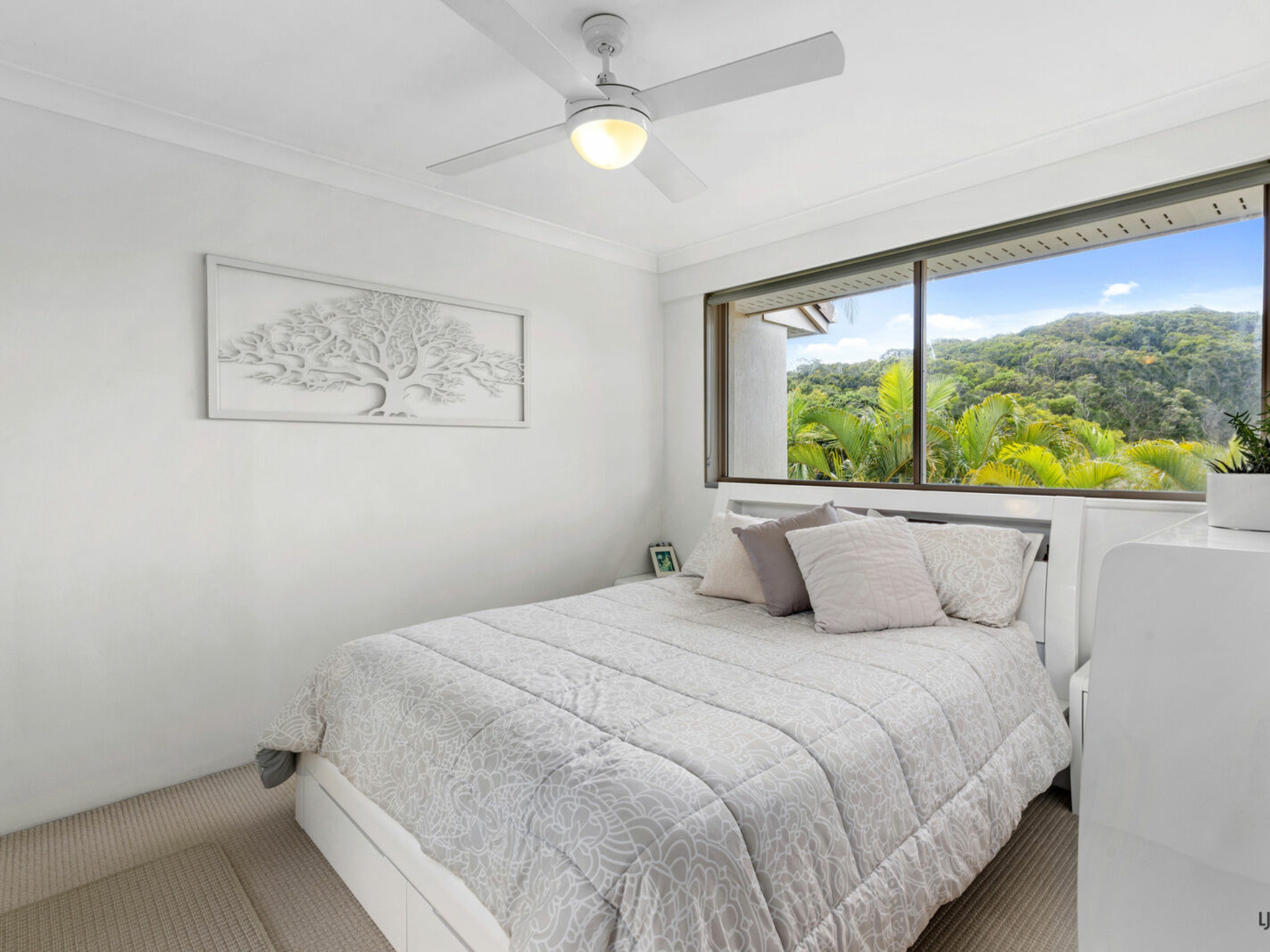 62/15 Santa Monica Road, MIAMI