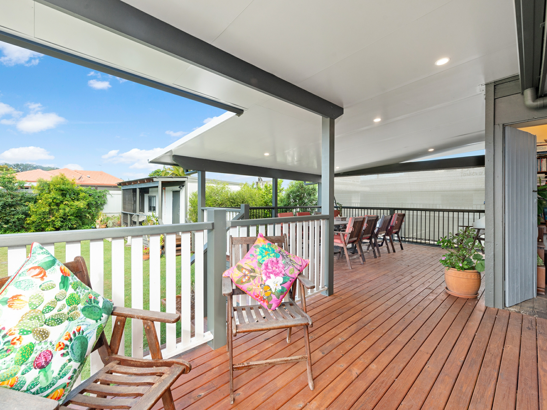 40 Currumbin Creek Road, CURRUMBIN WATERS