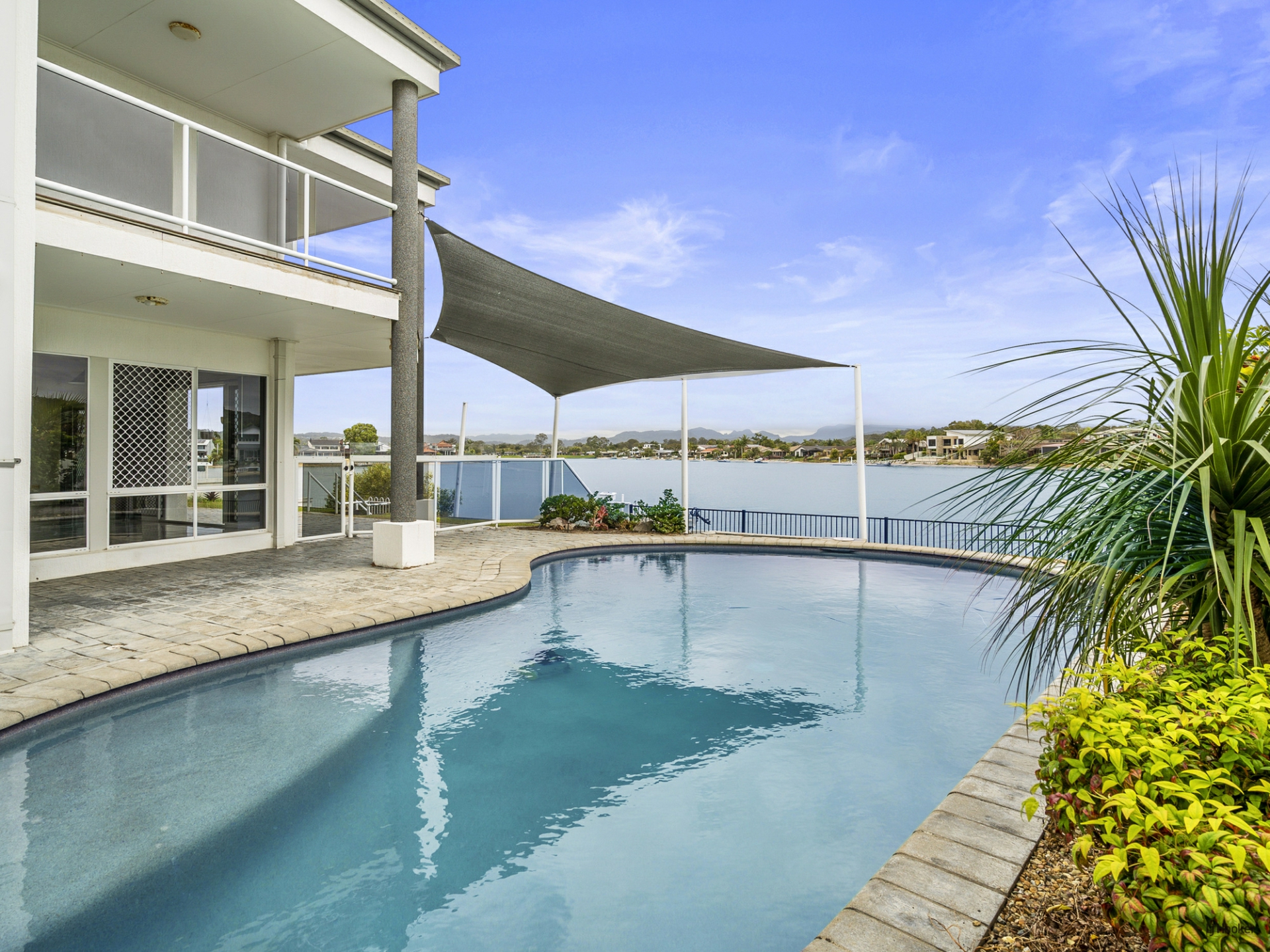 86 Melaleuca Drive, PALM BEACH
