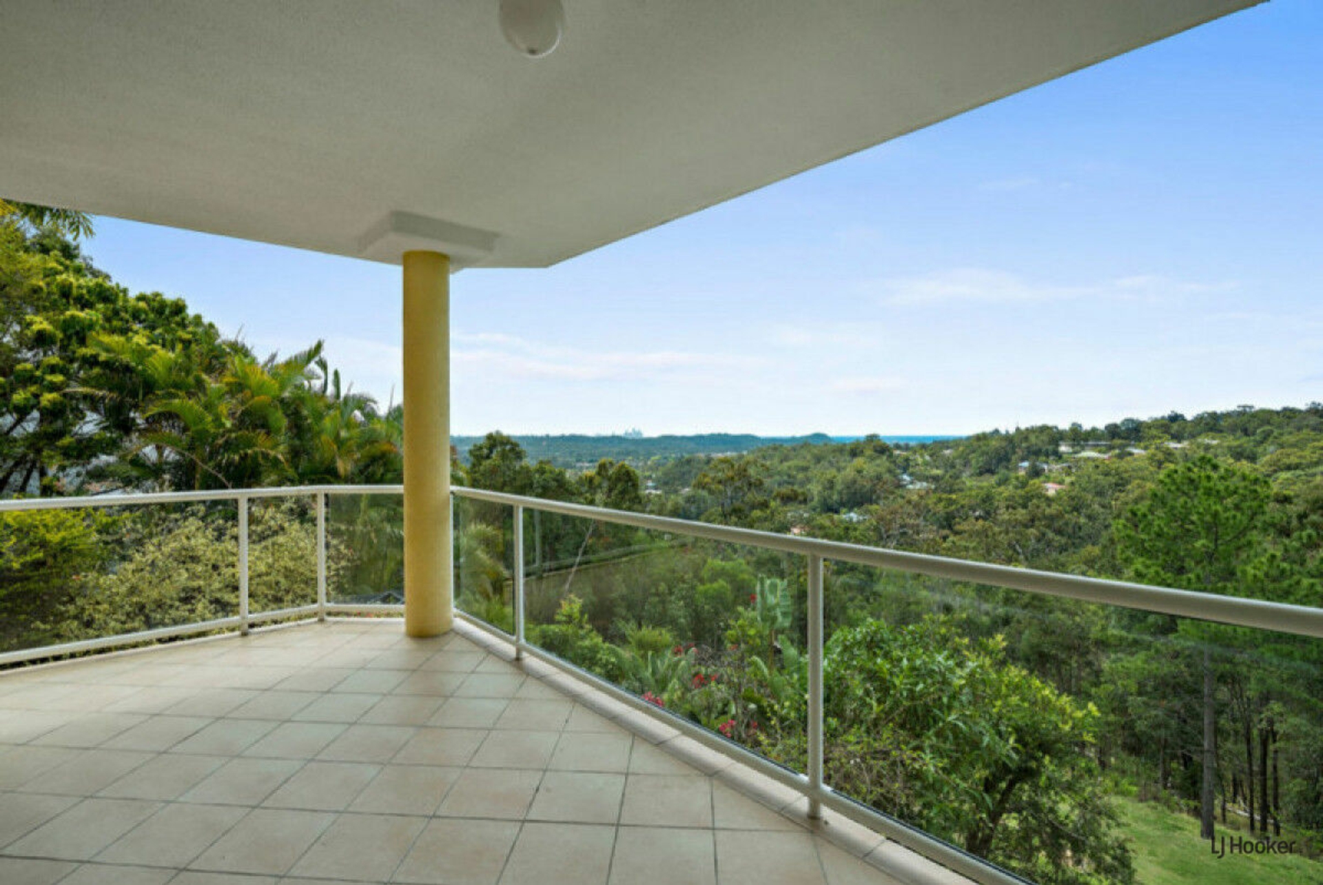 Elanora, 4221