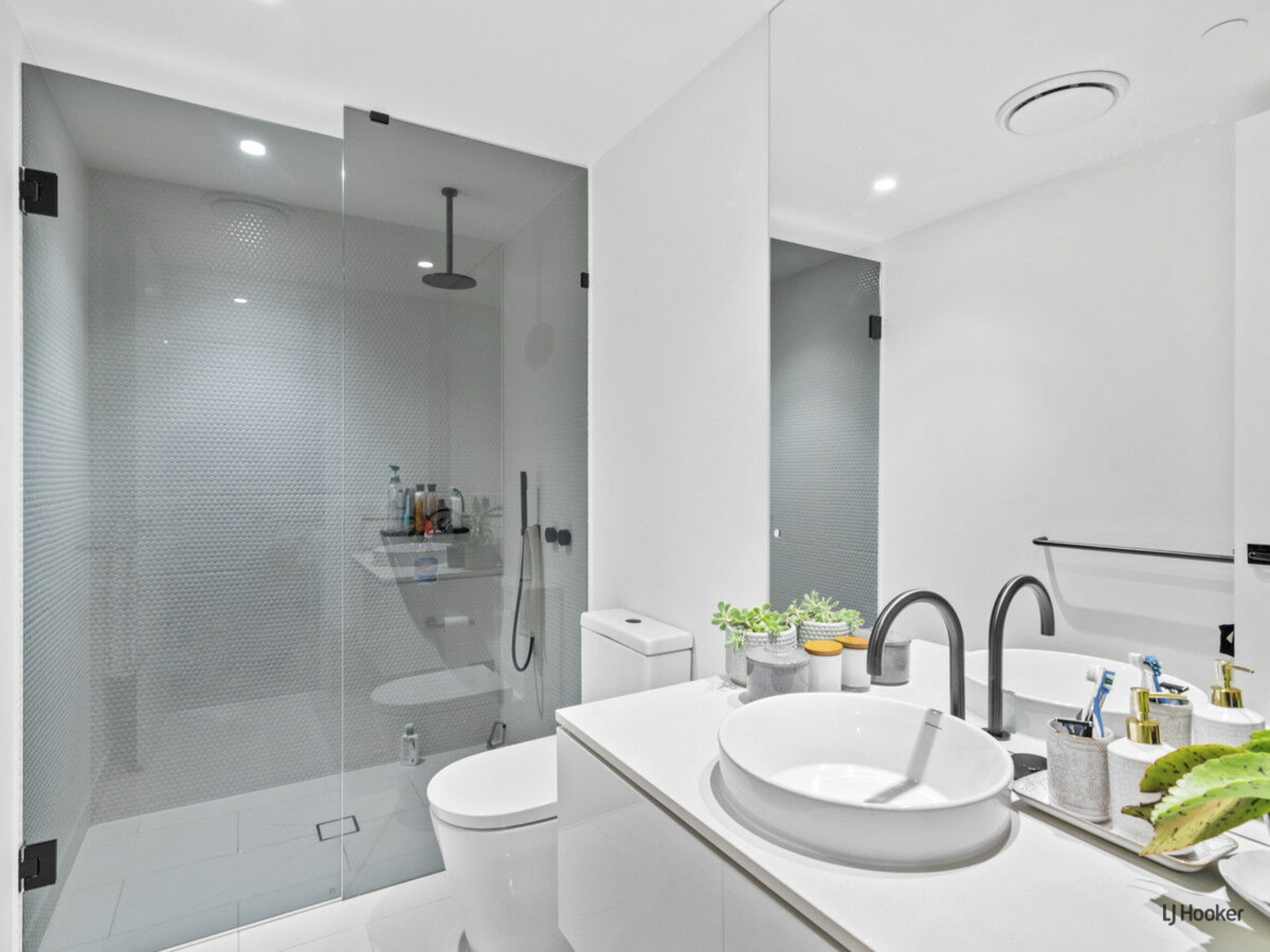 2102/1328 Gold Coast Highway, PALM BEACH
