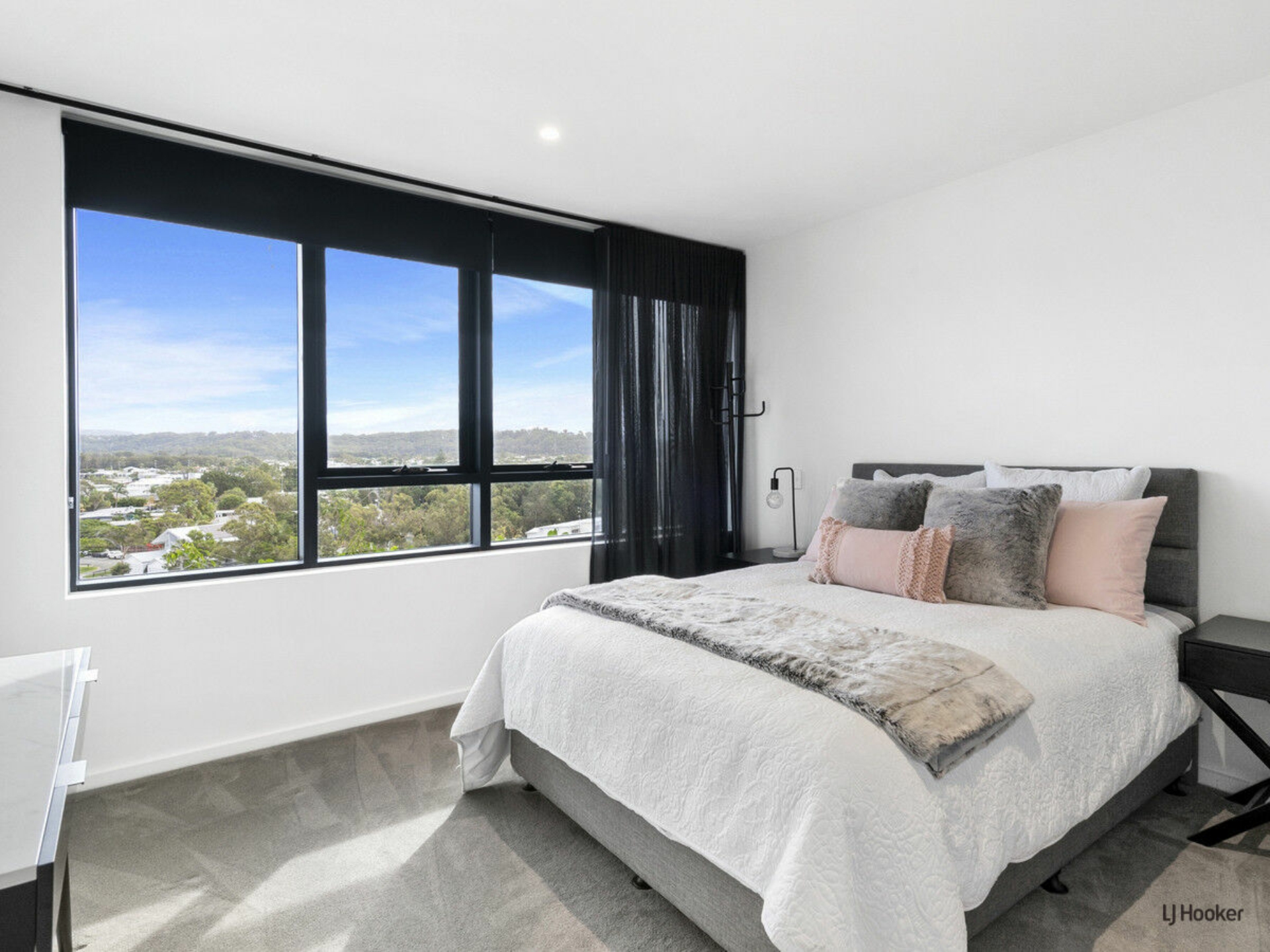 2705/1328 Gold Coast Highway, PALM BEACH
