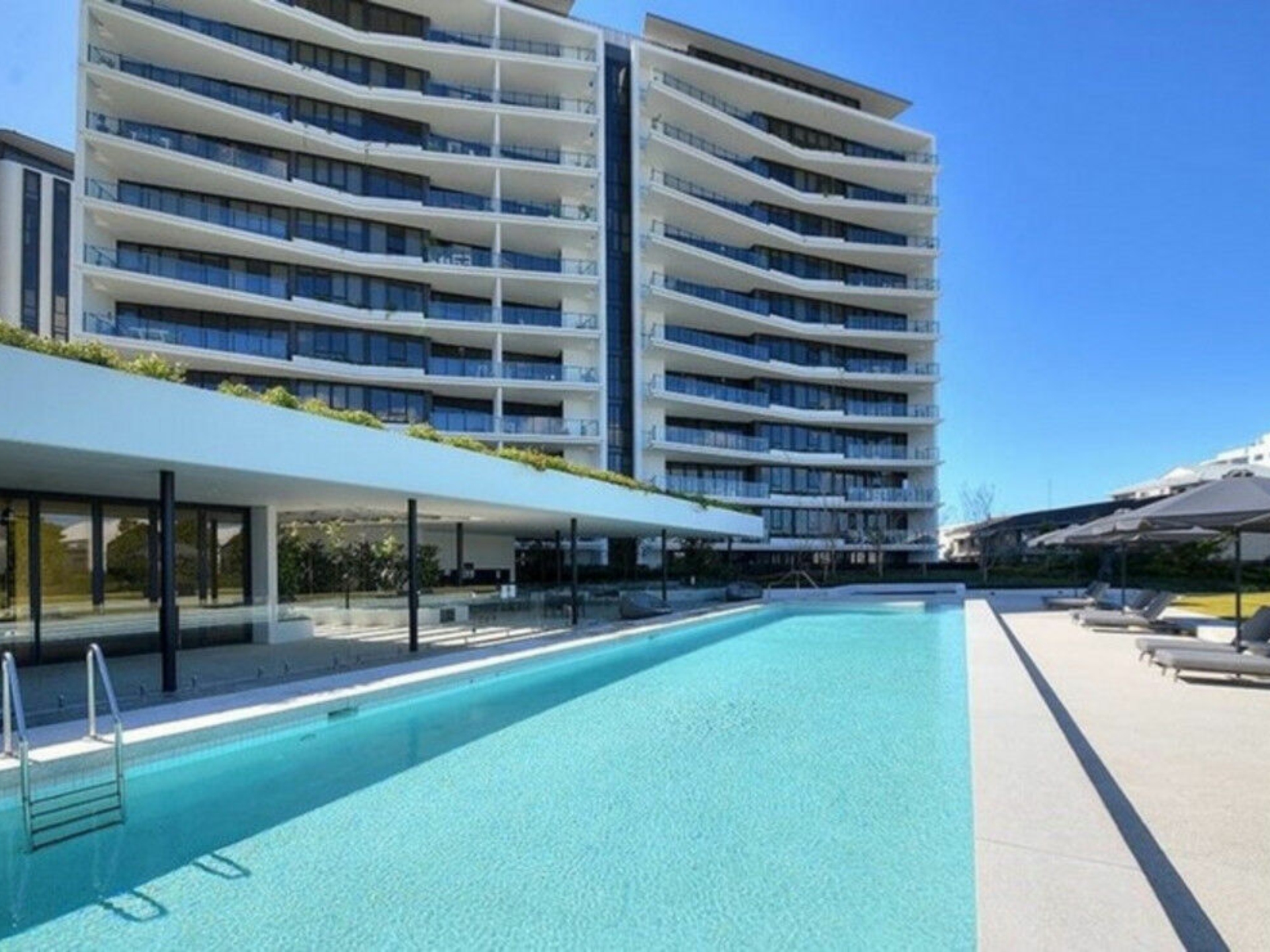 2705/1328 Gold Coast Highway, PALM BEACH