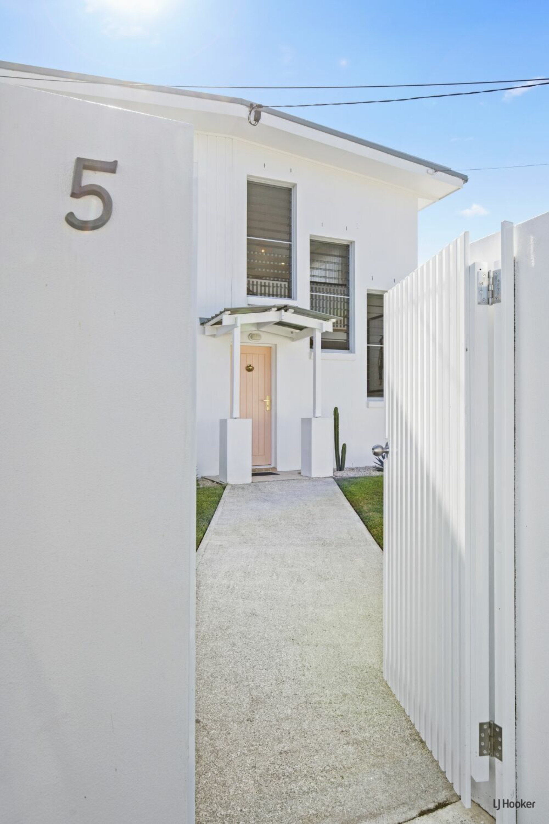 5 Dilgara Street, TUGUN