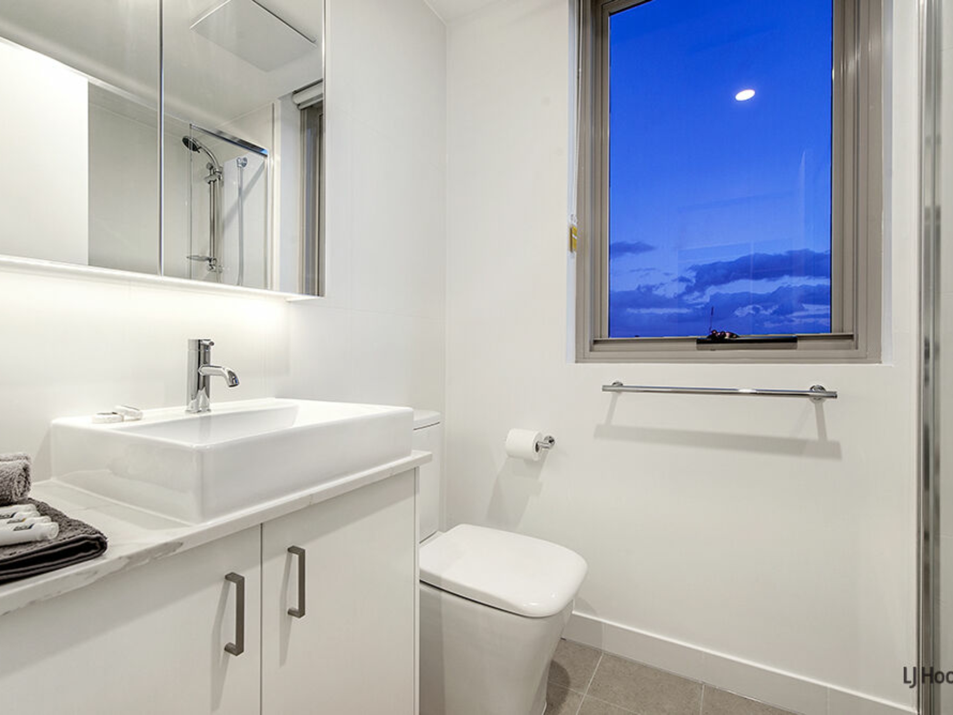 301/51 Peerless Avenue, MERMAID BEACH