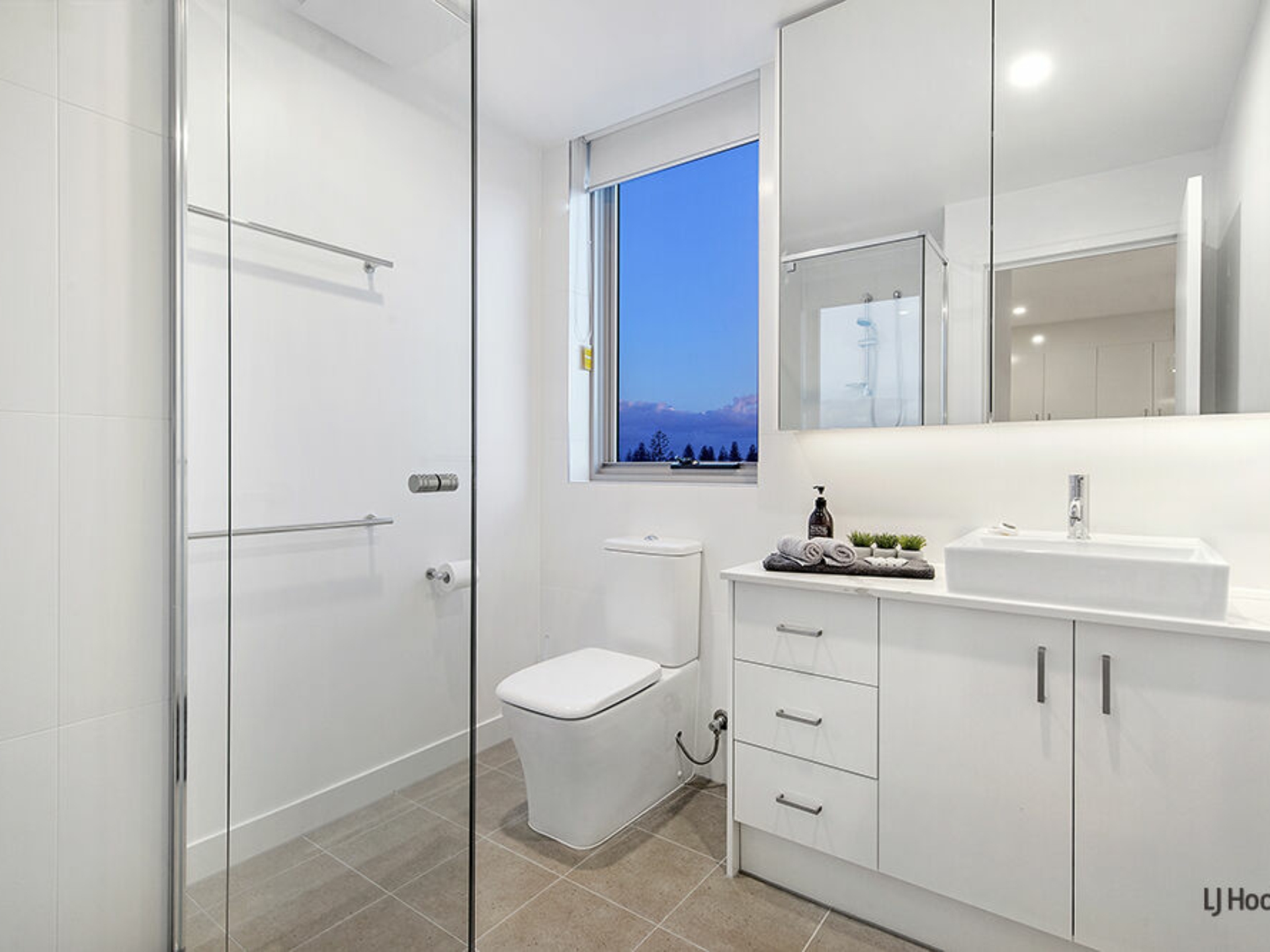 301/51 Peerless Avenue, MERMAID BEACH