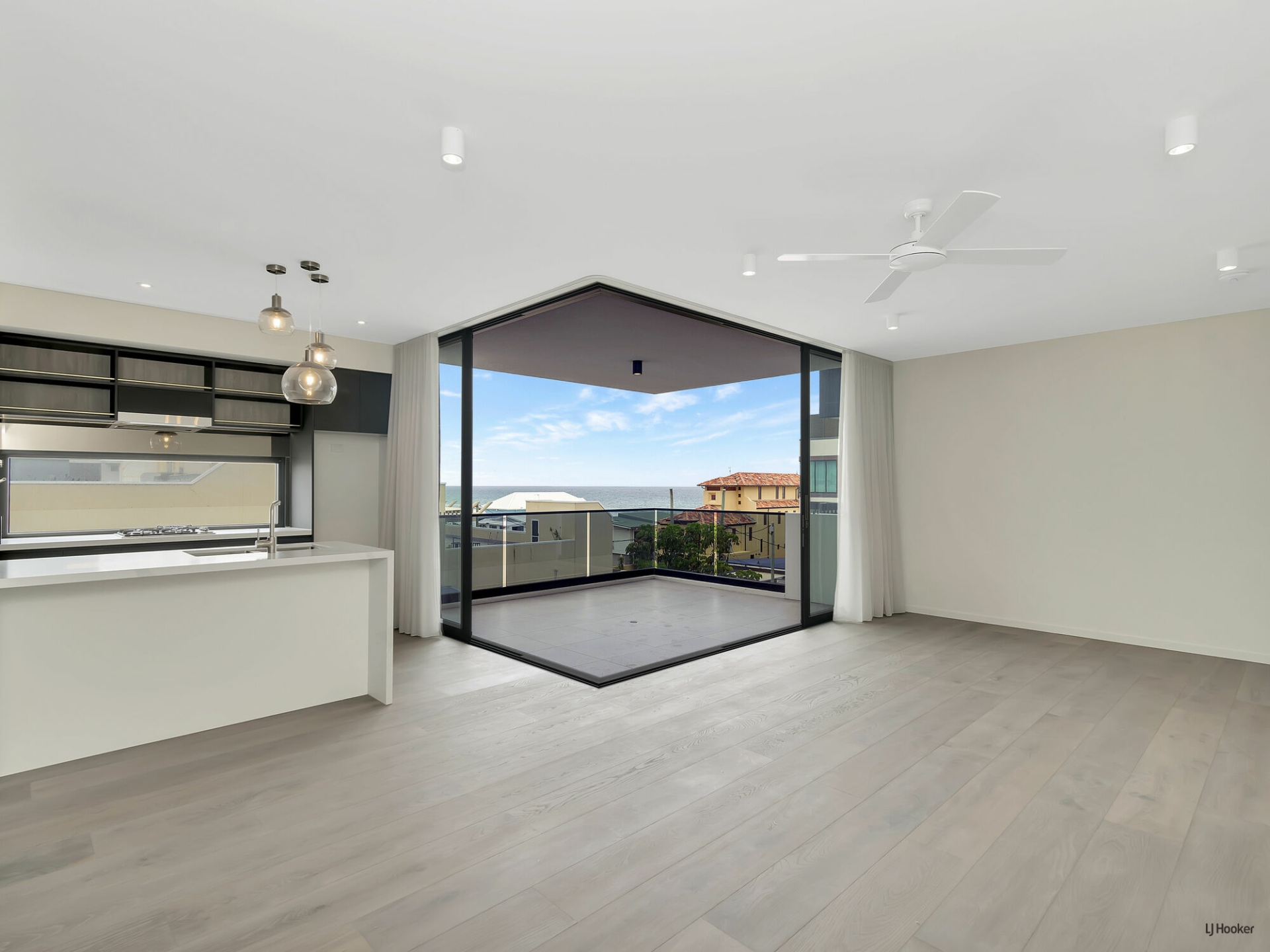 205/88 Jefferson Lane, PALM BEACH