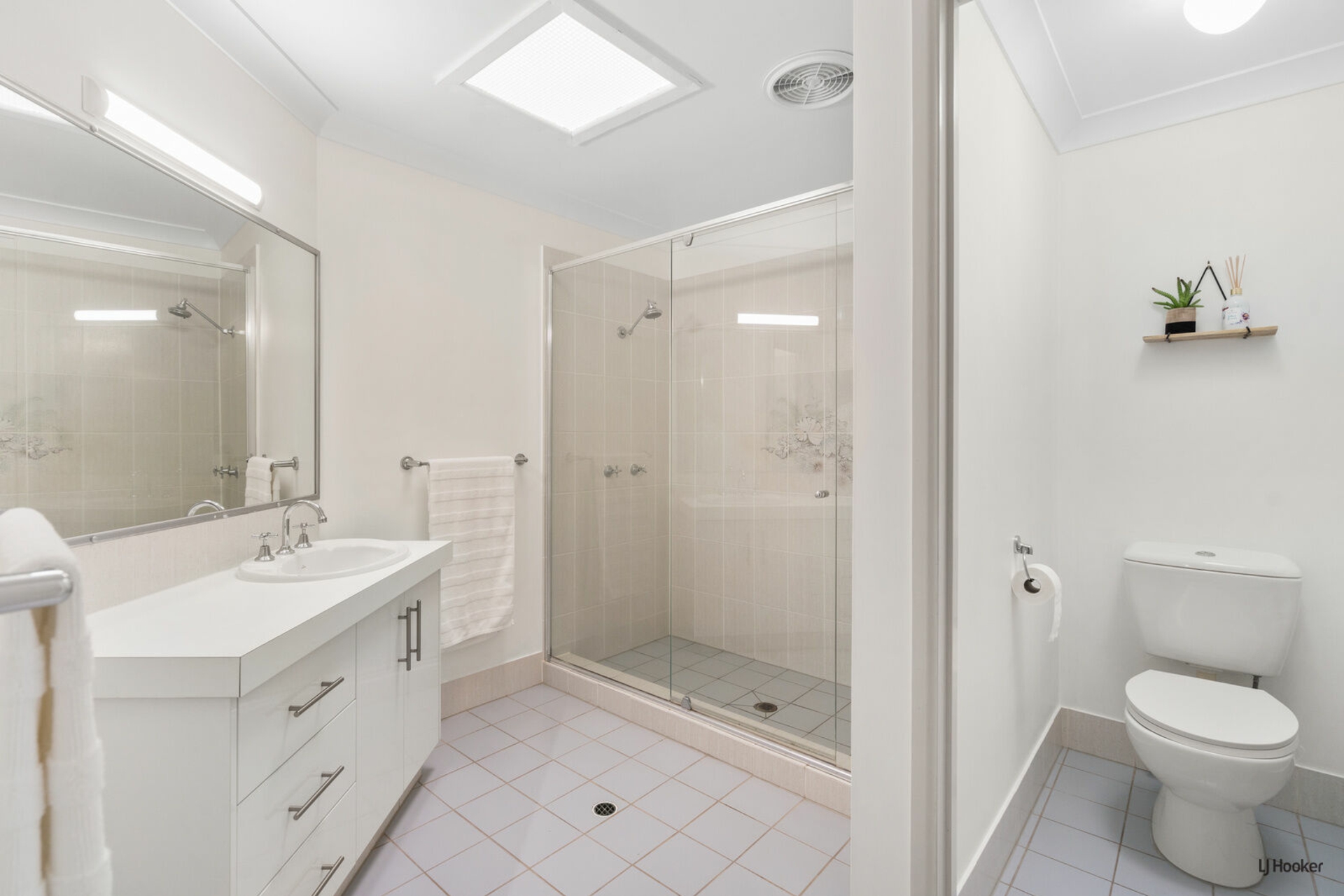 28 Warringa Drive, BILAMBIL HEIGHTS