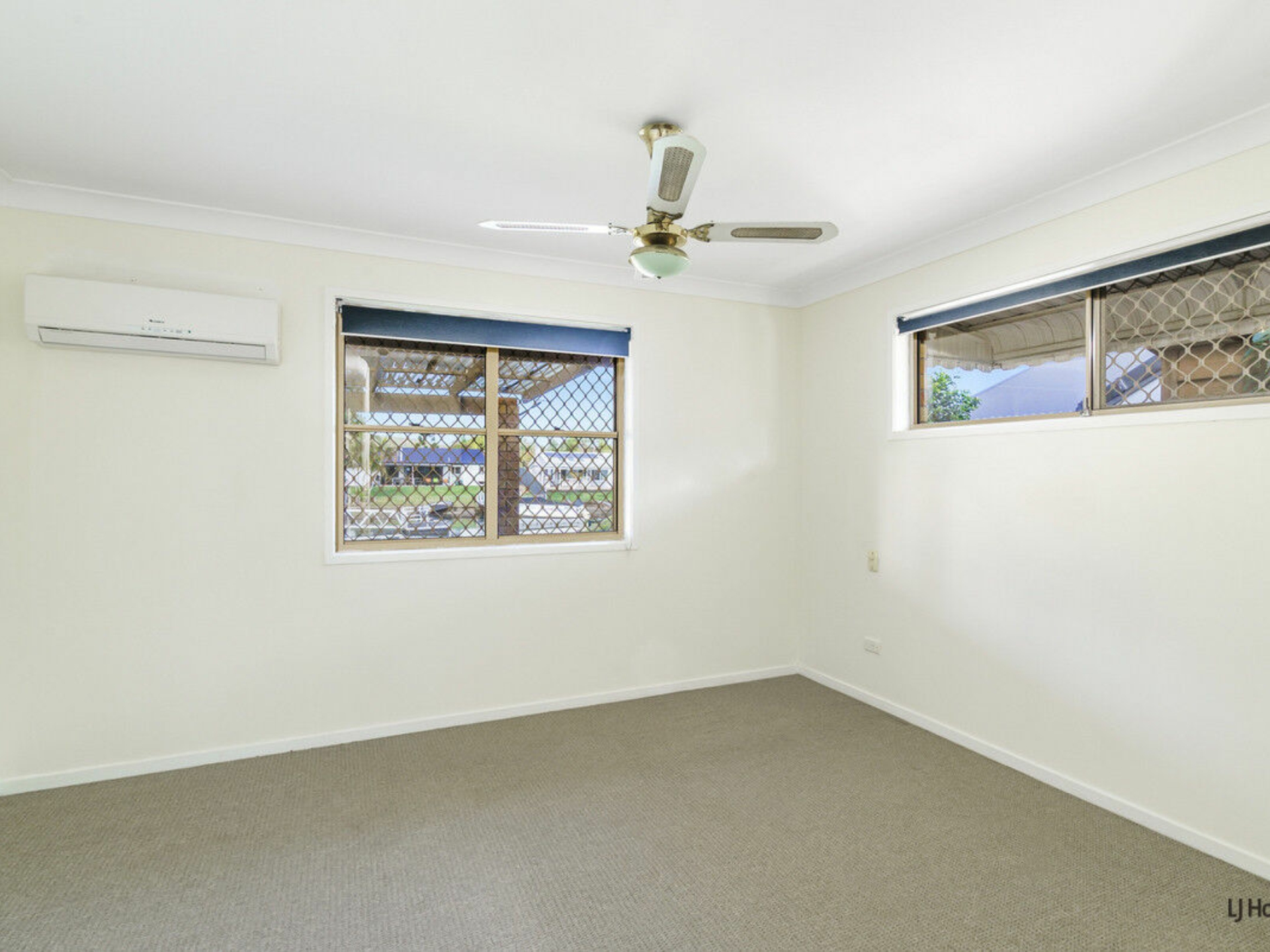 20 Mainsail Street, CURRUMBIN WATERS