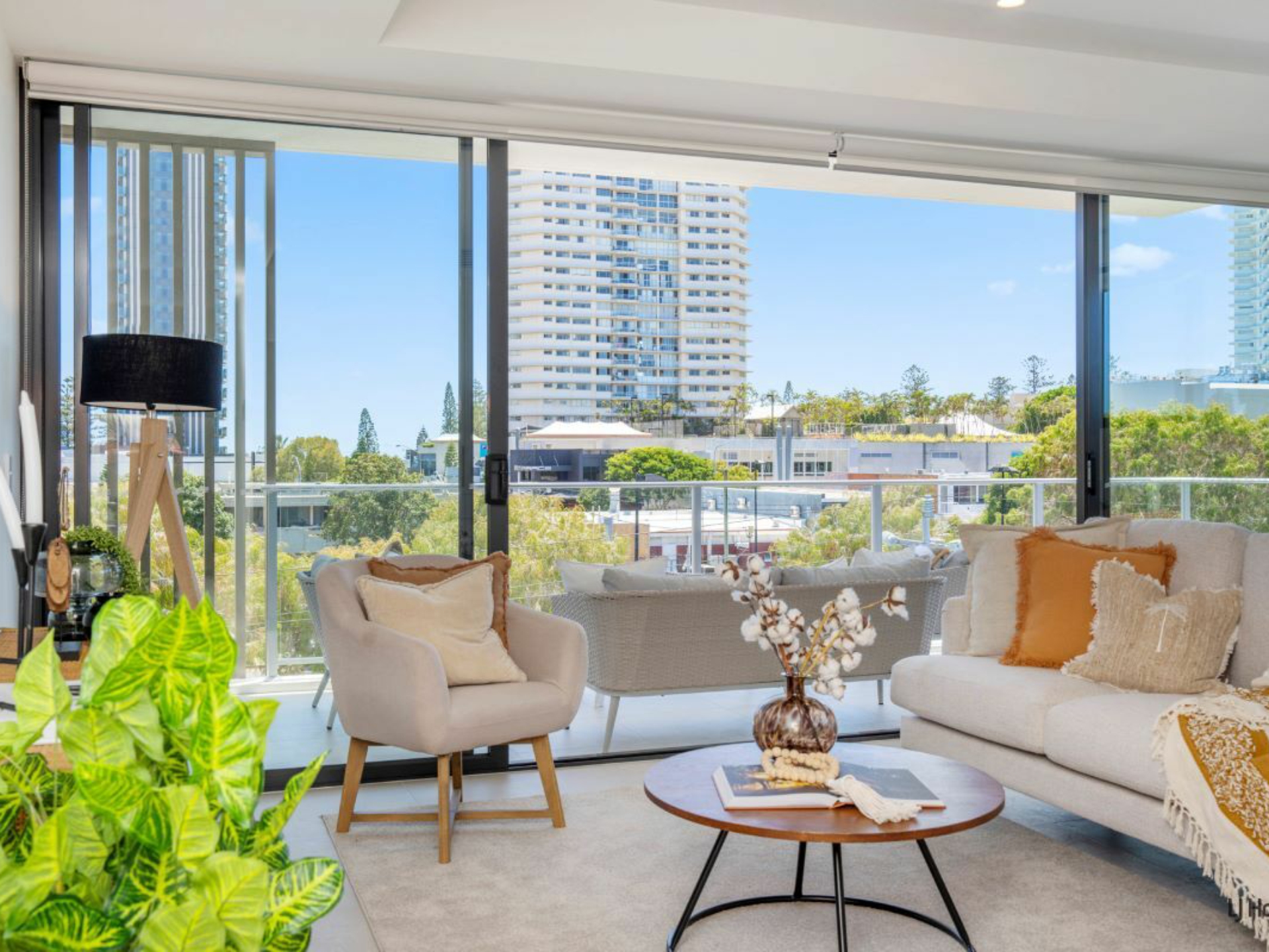 22/15 Dutton Street, COOLANGATTA