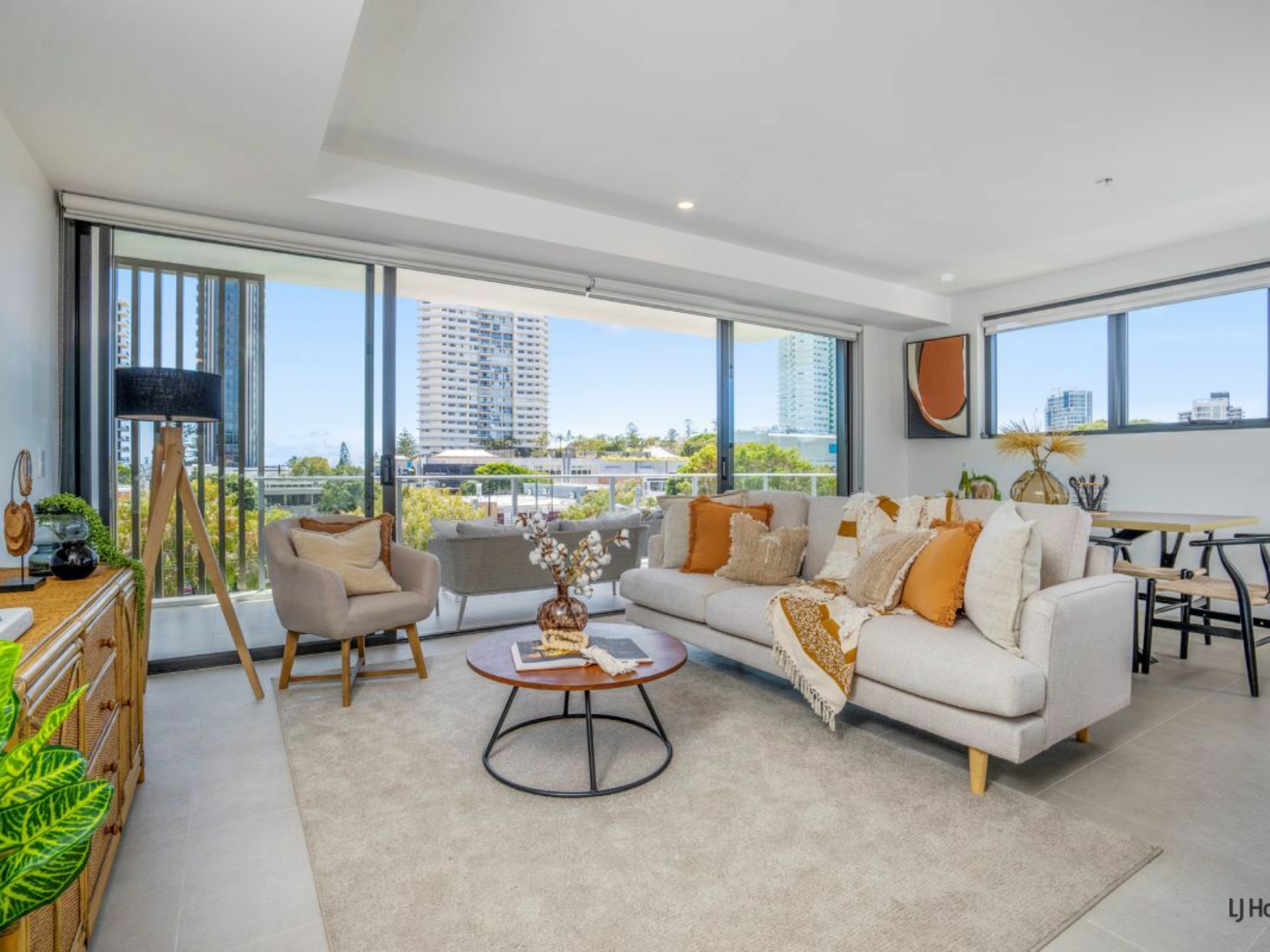 22/15 Dutton Street, COOLANGATTA