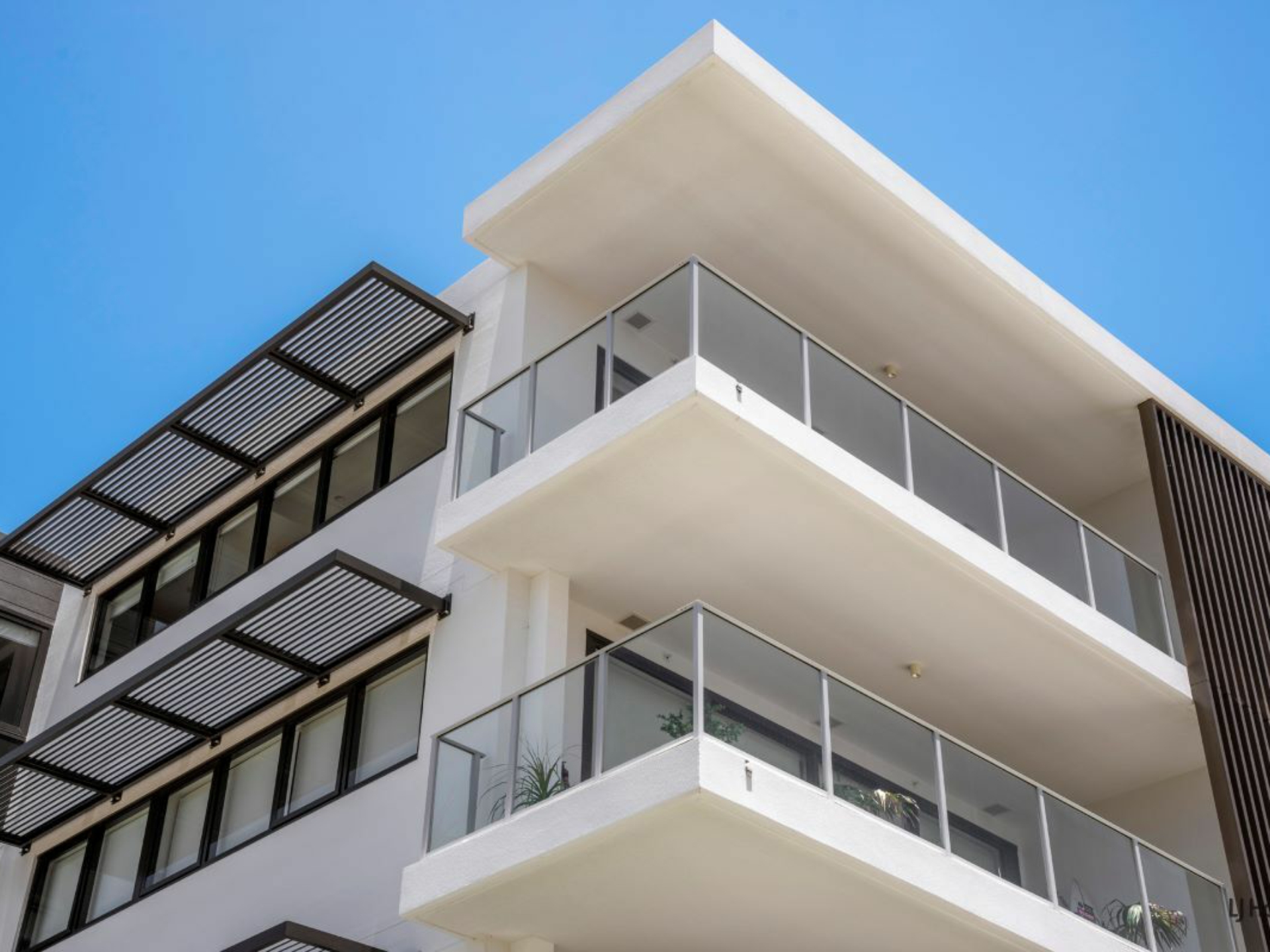 22/15 Dutton Street, COOLANGATTA