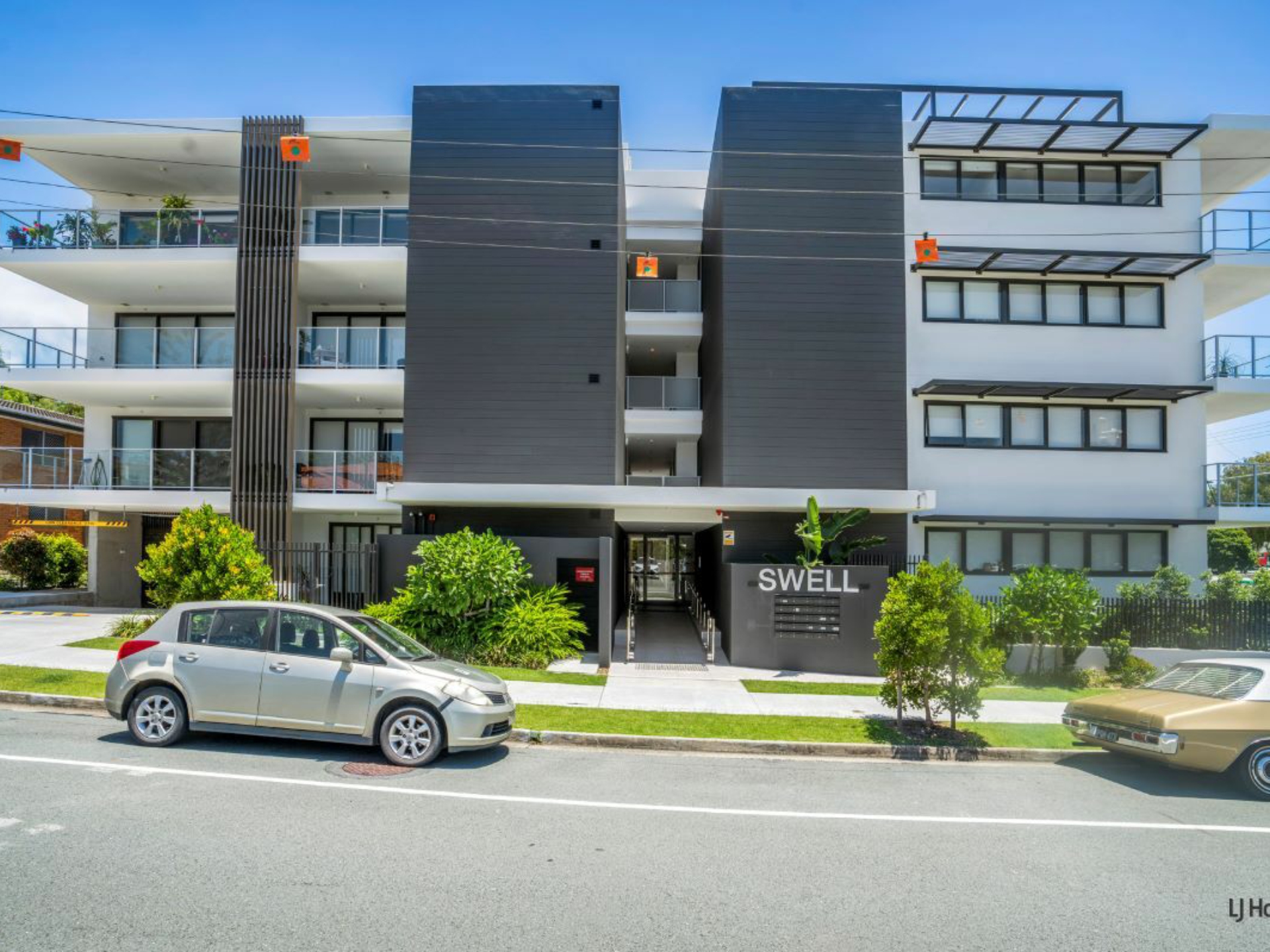 22/15 Dutton Street, COOLANGATTA