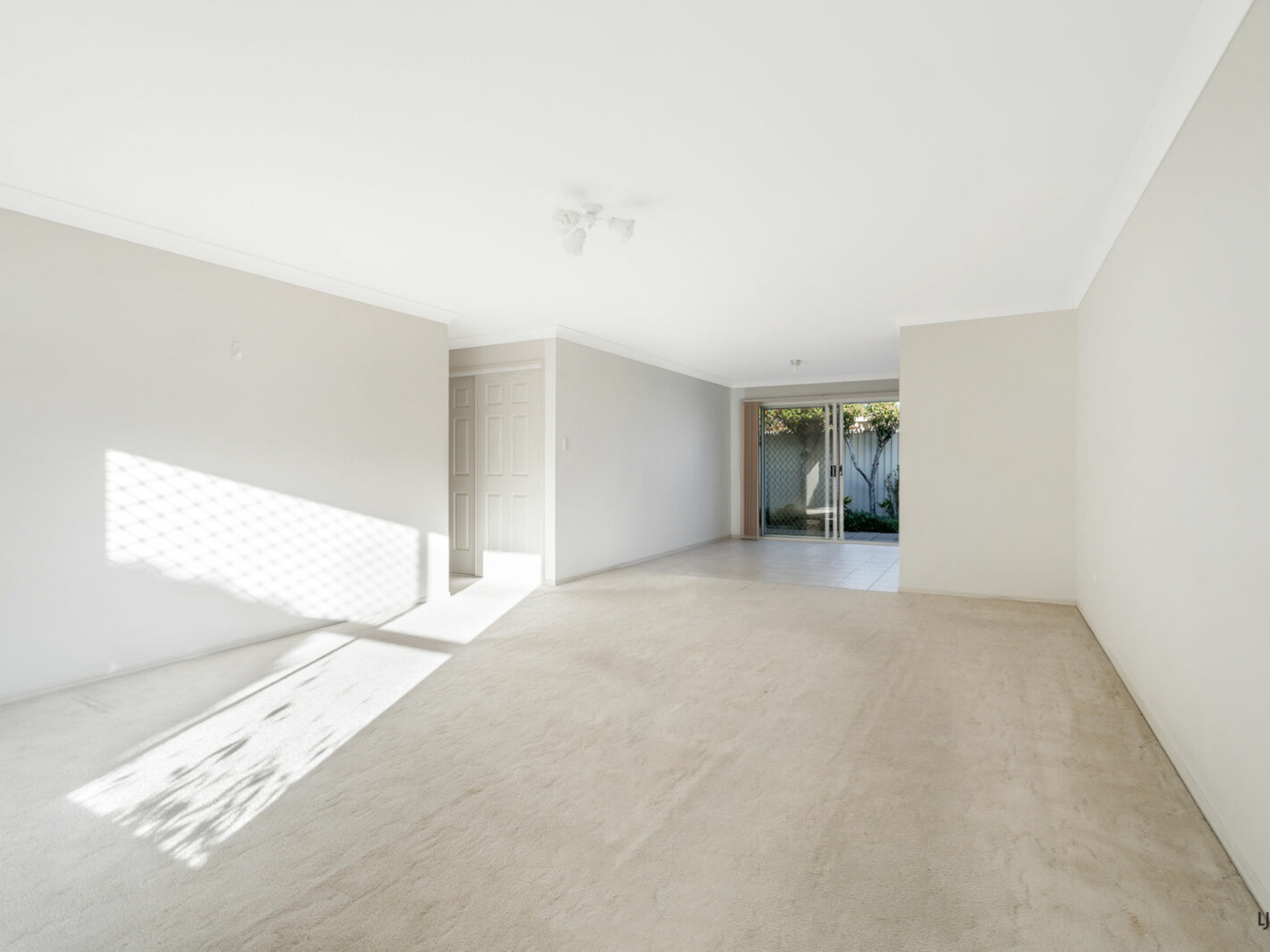 1/28 Mulberry Parade, TUGUN