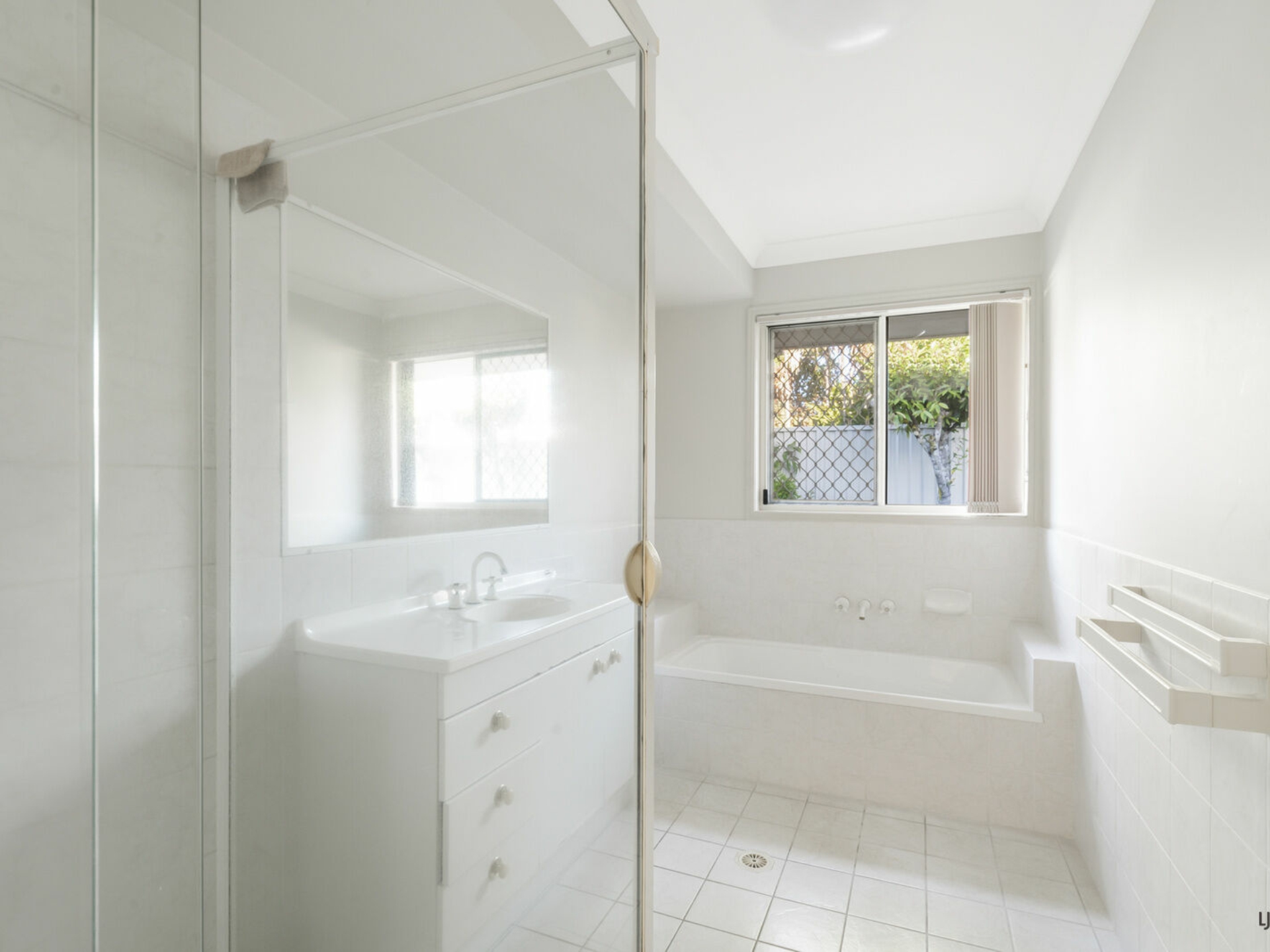 1/28 Mulberry Parade, TUGUN