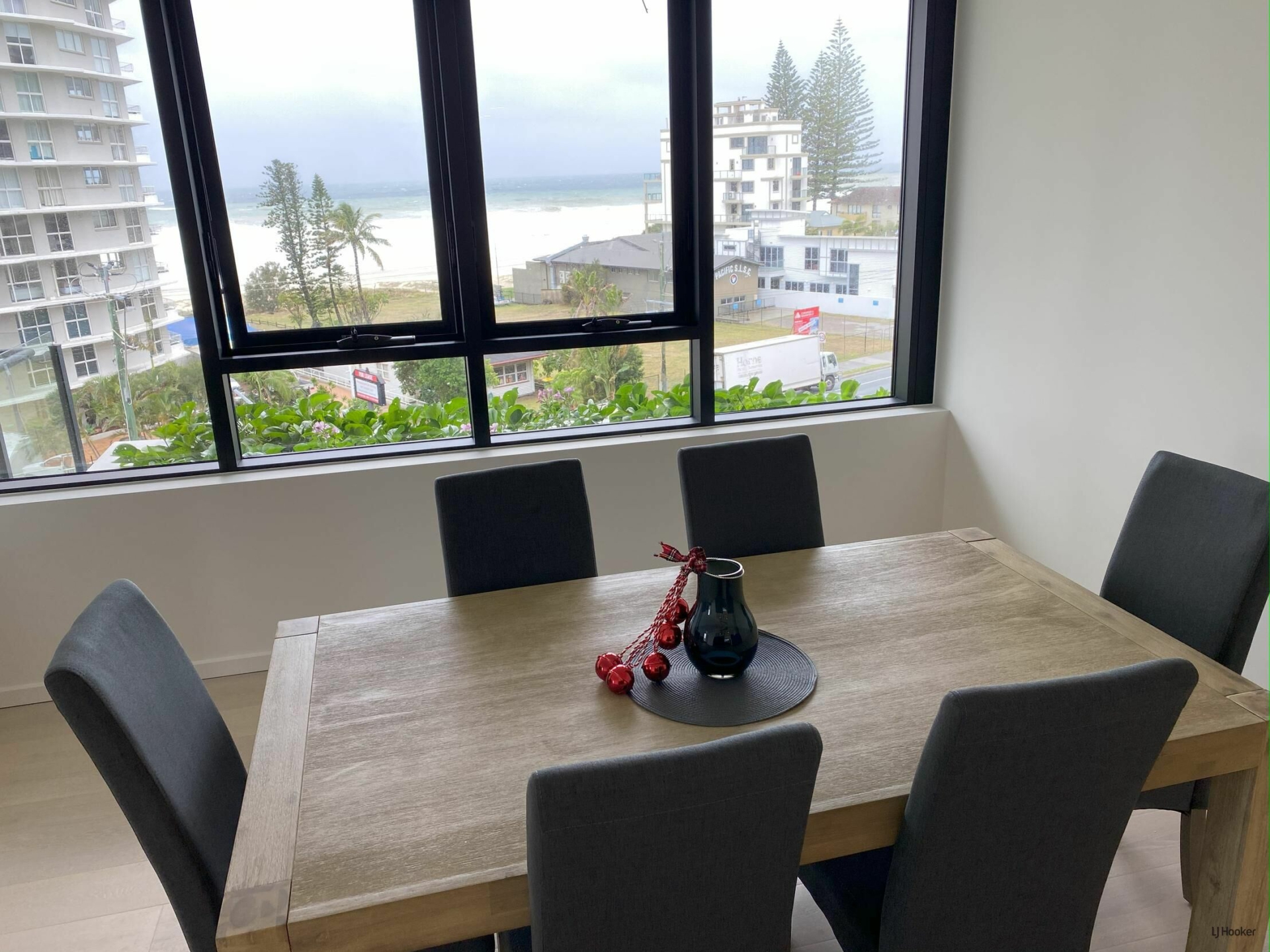 2501/1328 Gold Coast Highway, PALM BEACH