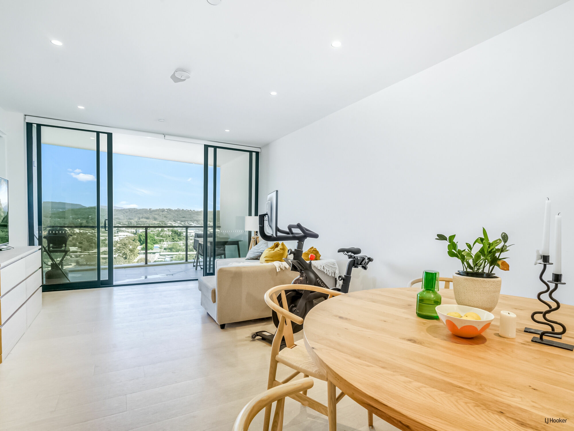 21006/1328 Gold Coast Highway, PALM BEACH