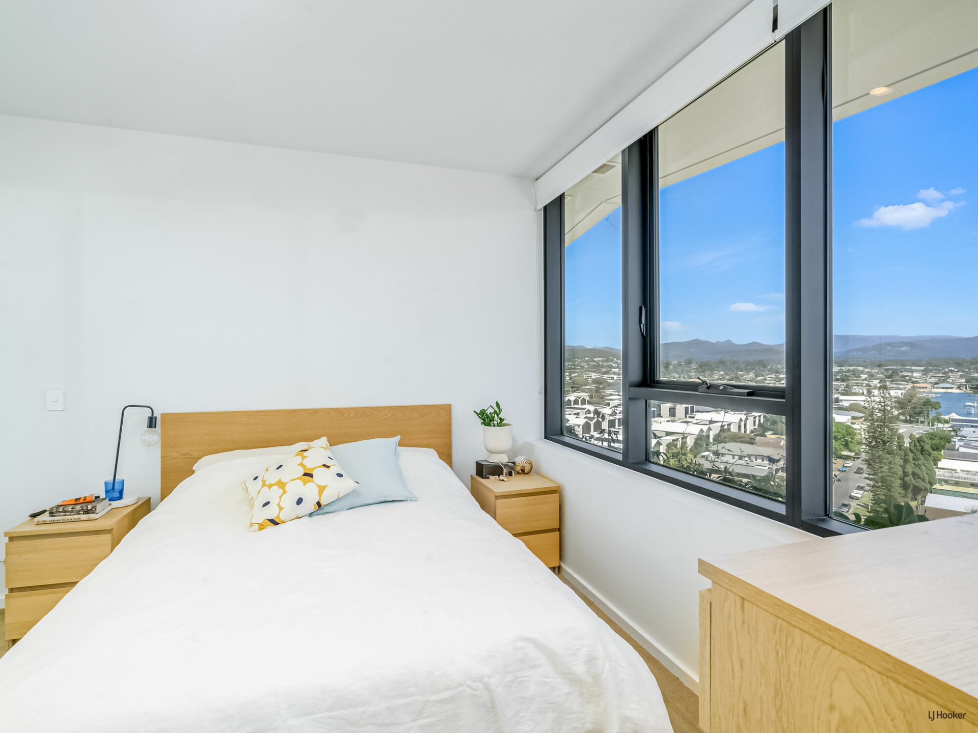 21006/1328 Gold Coast Highway, PALM BEACH