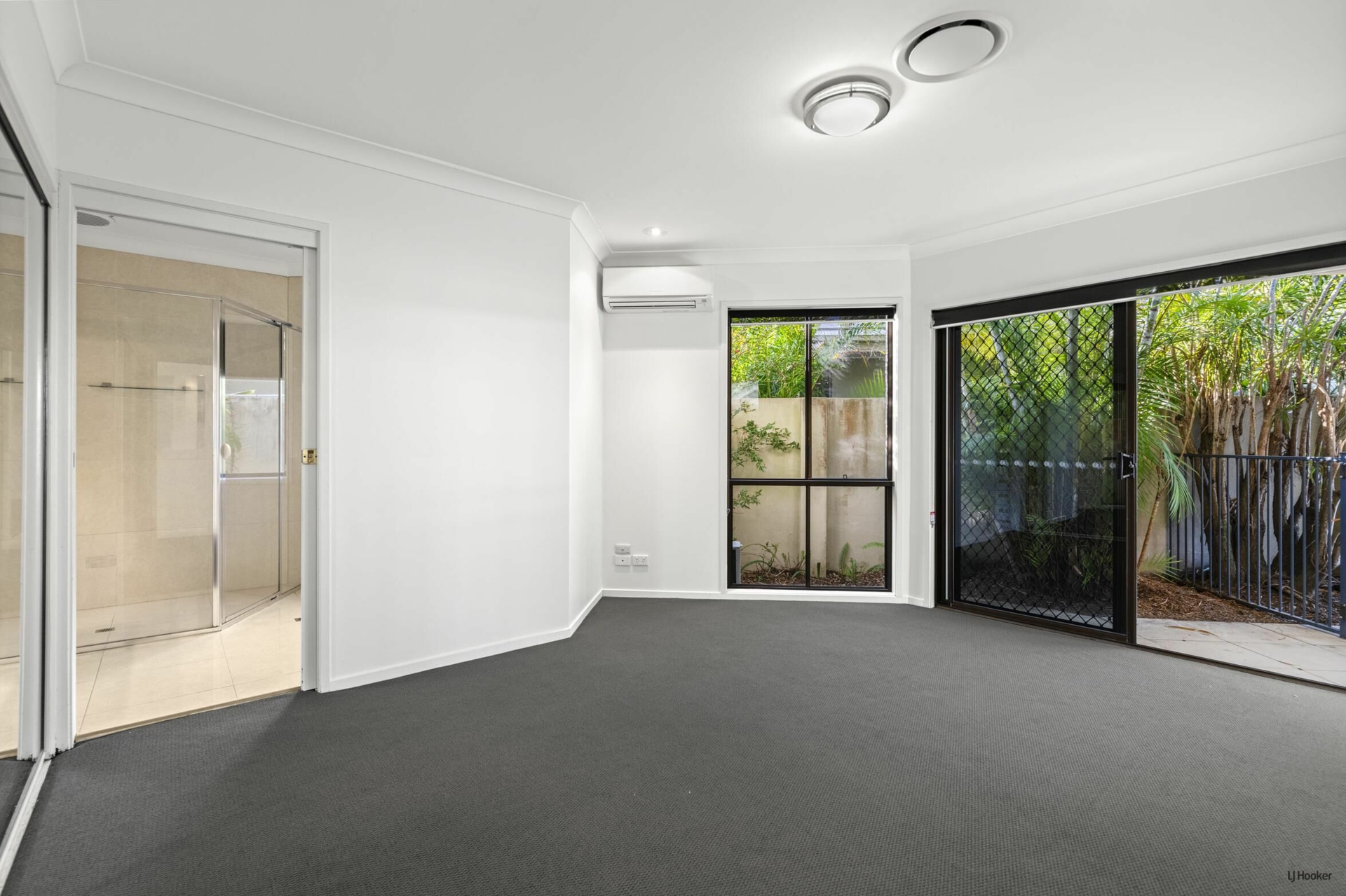 54 Mallawa Drive, PALM BEACH