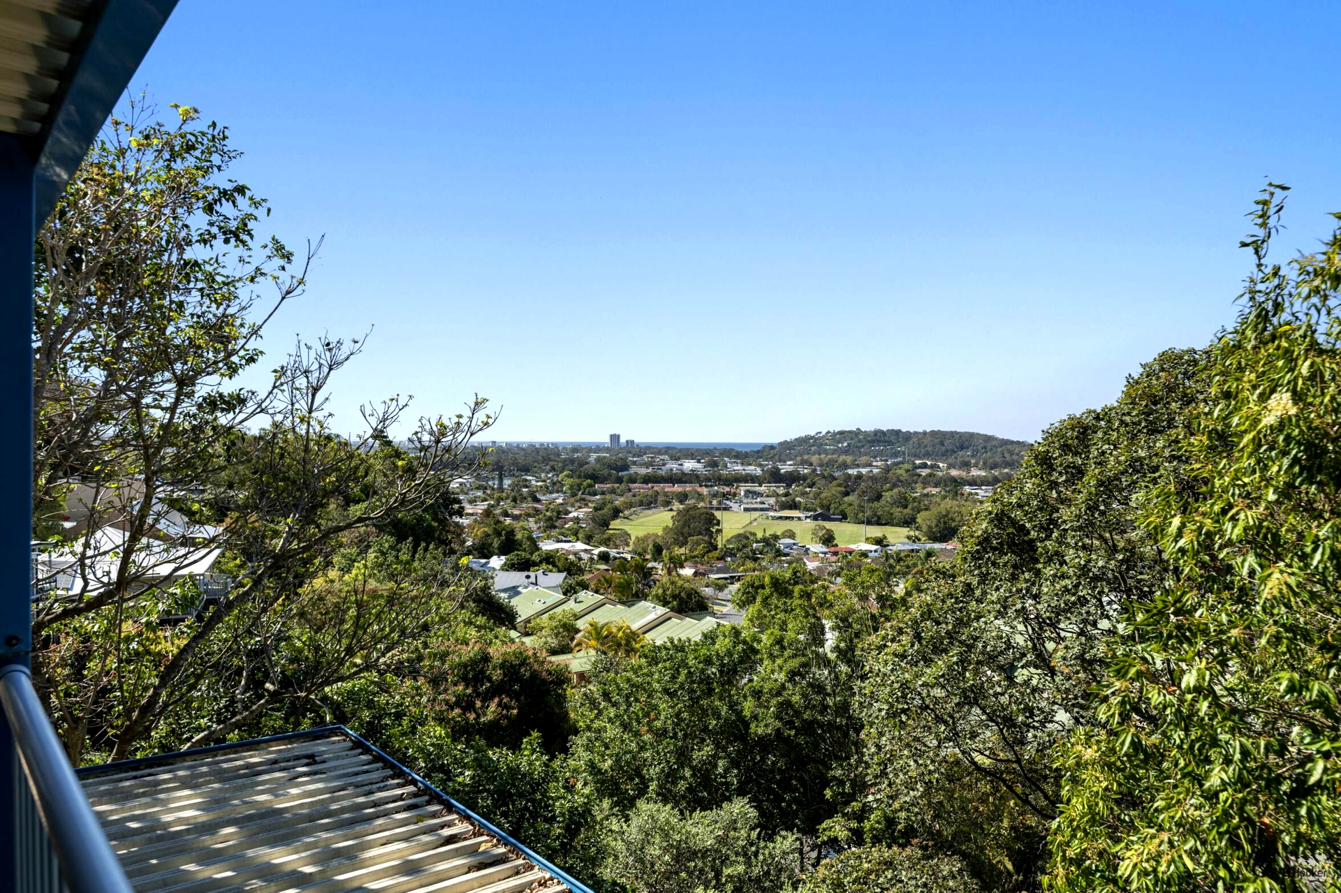 70 Hoffschildt Drive, CURRUMBIN WATERS