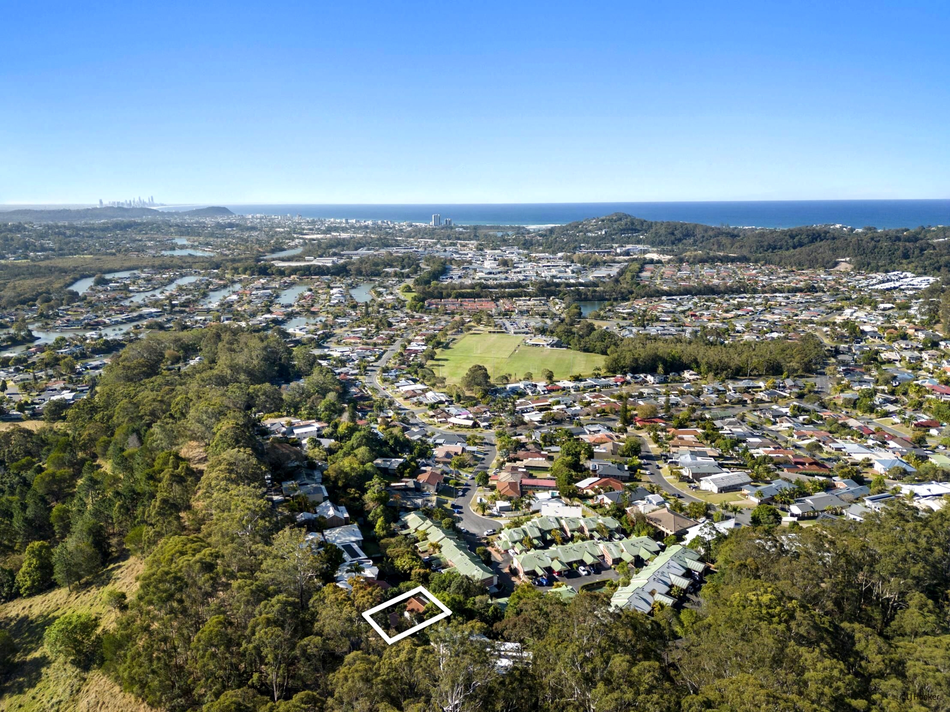 70 Hoffschildt Drive, CURRUMBIN WATERS