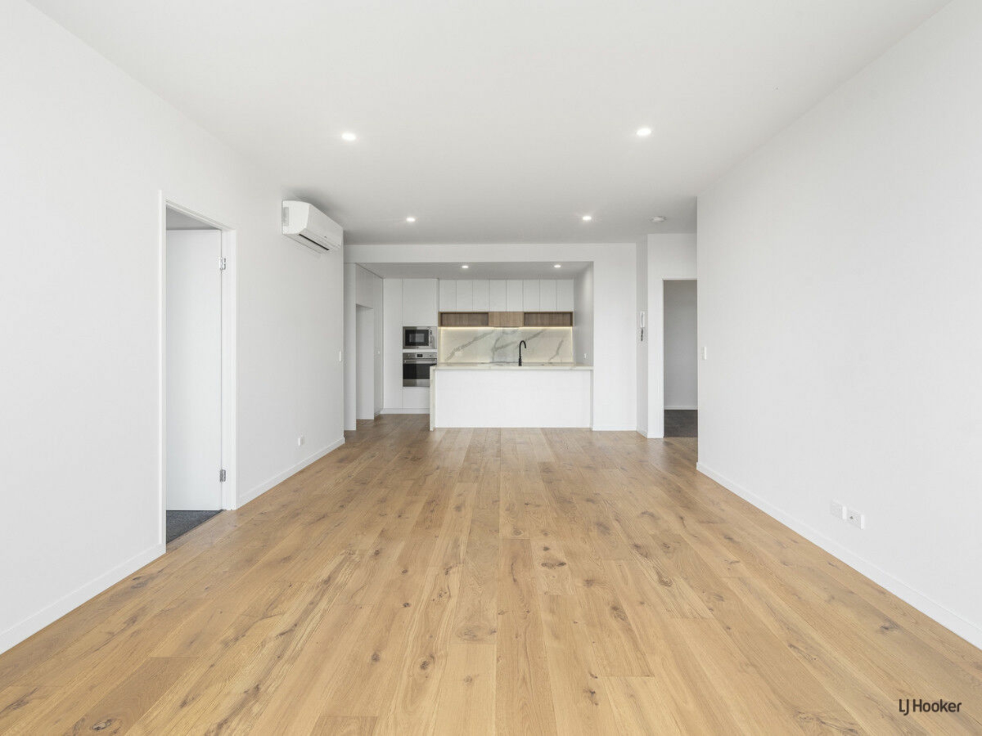 409/10 Third Avenue, PALM BEACH