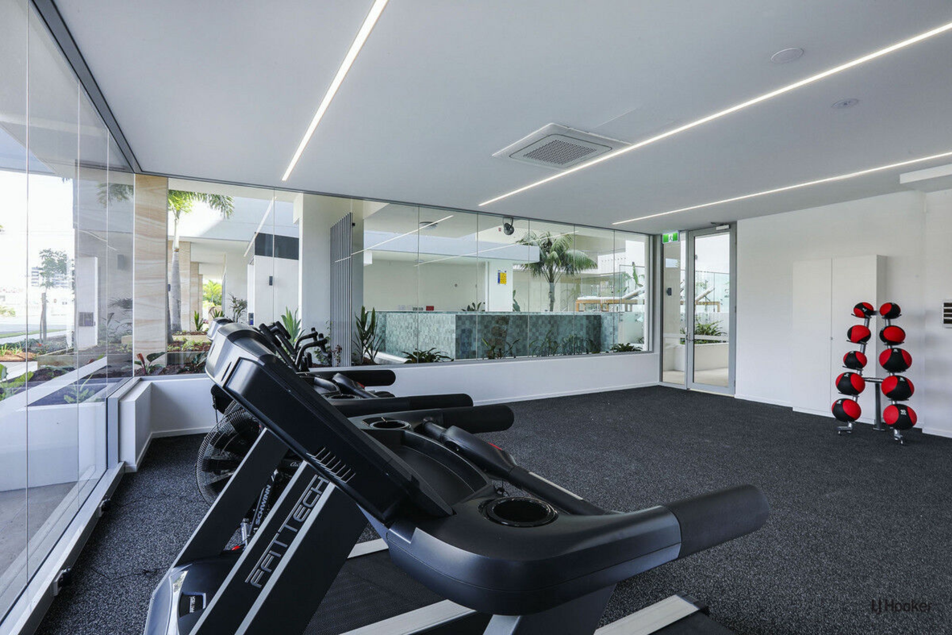 409/10 Third Avenue, PALM BEACH
