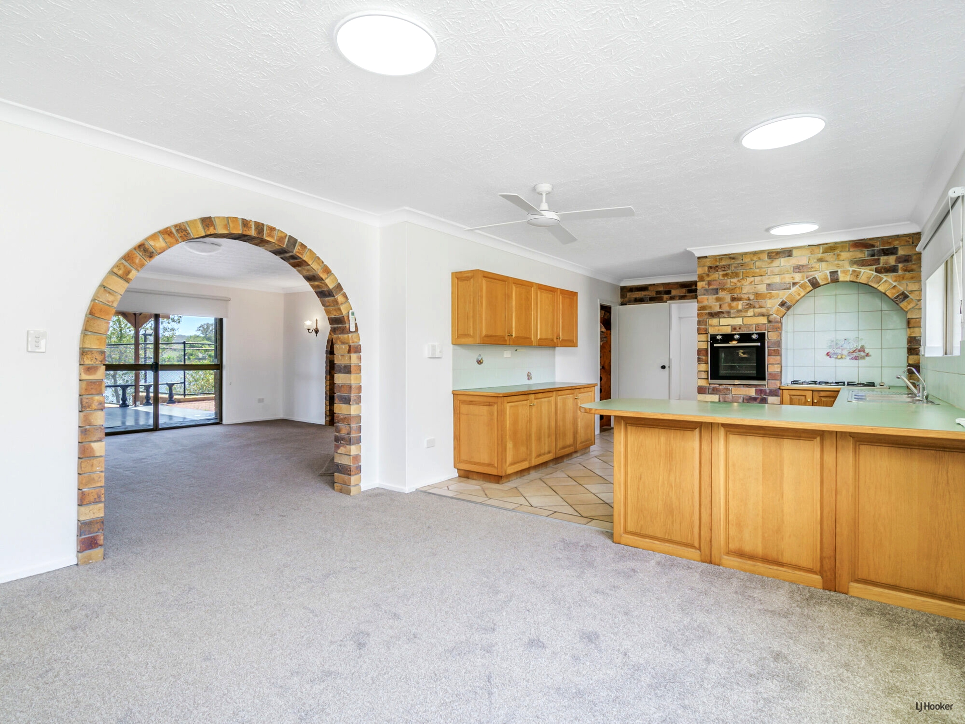 5 Prudhoe Place, CURRUMBIN WATERS