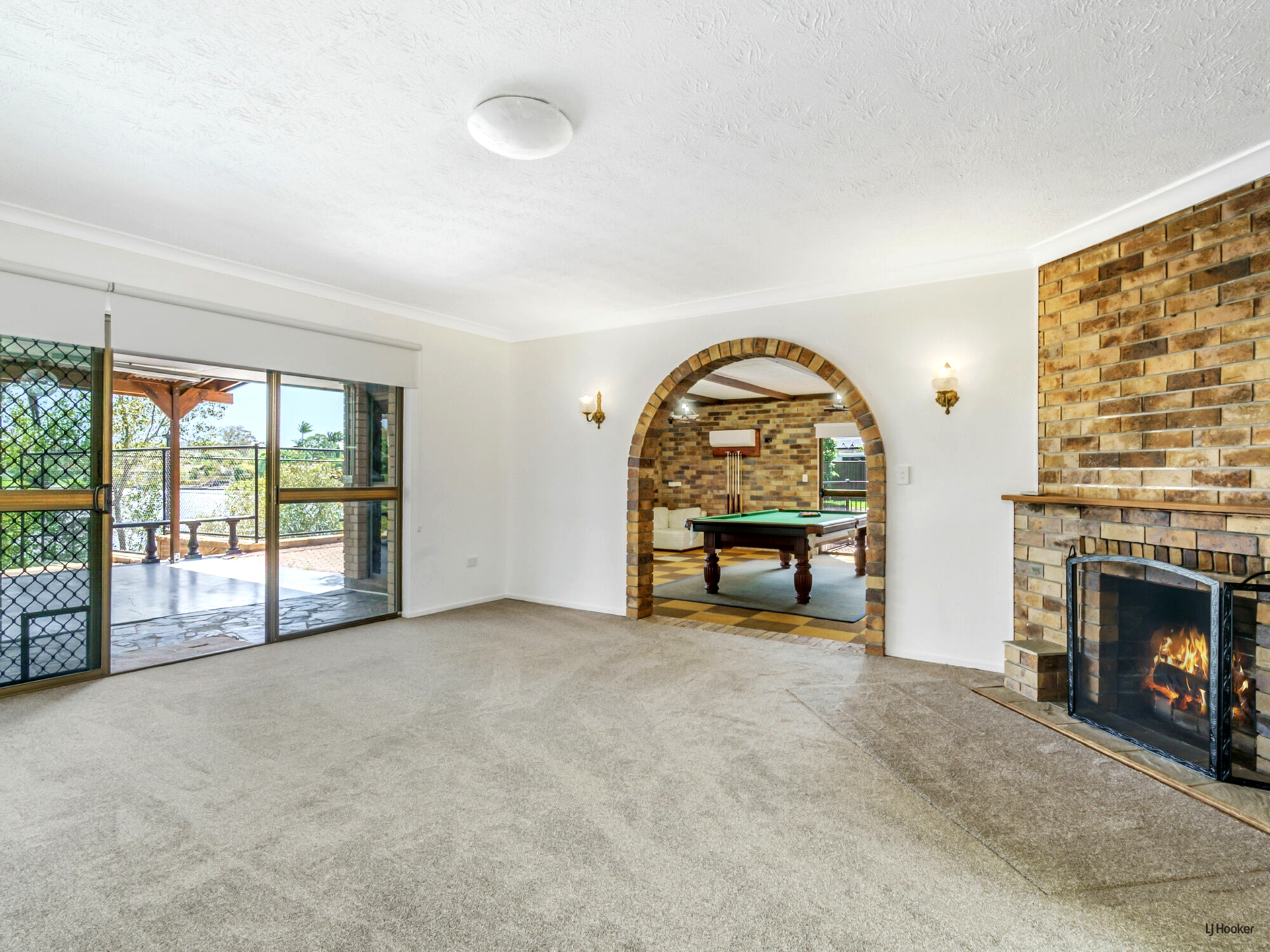 5 Prudhoe Place, CURRUMBIN WATERS