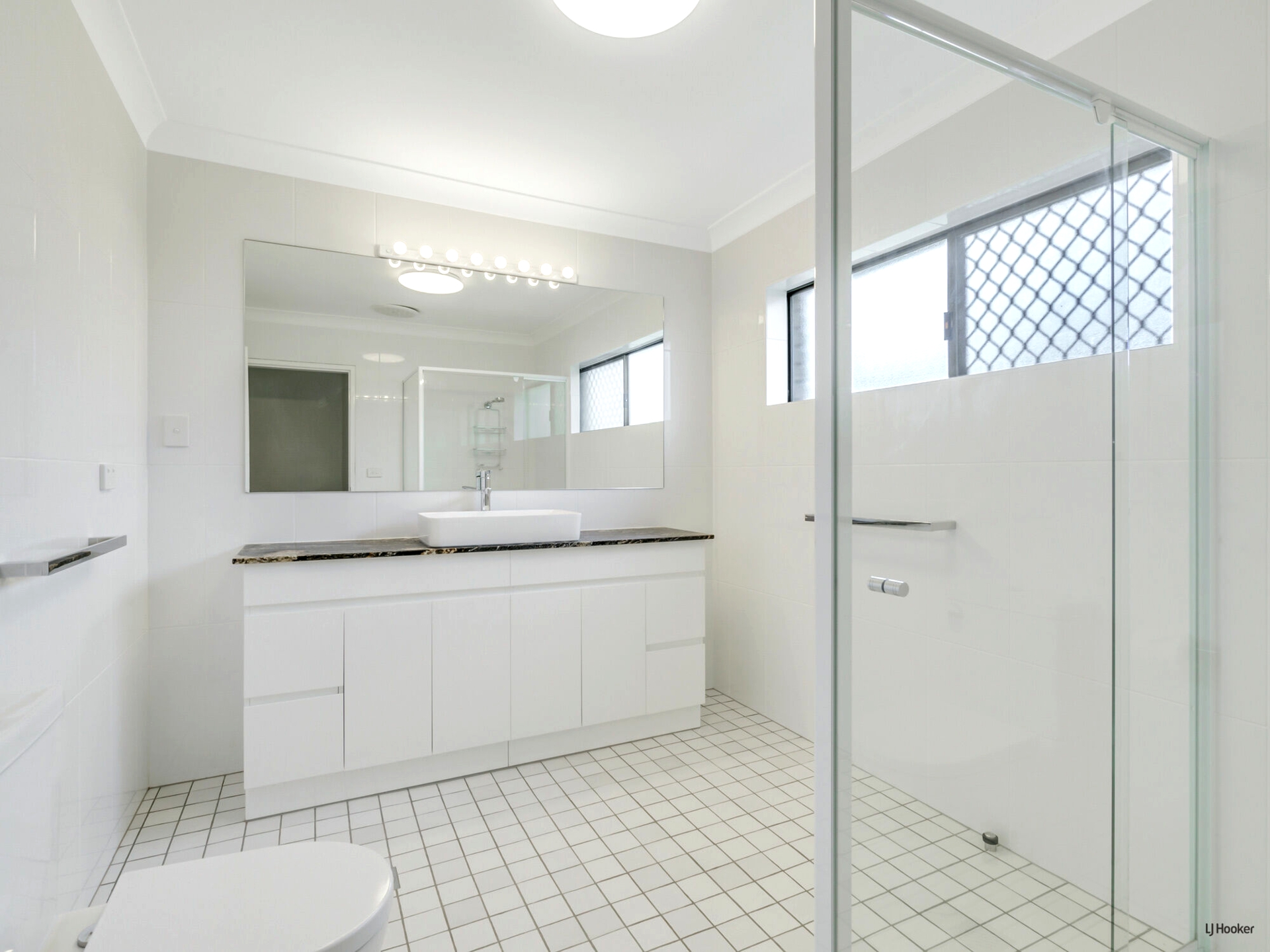 5 Prudhoe Place, CURRUMBIN WATERS