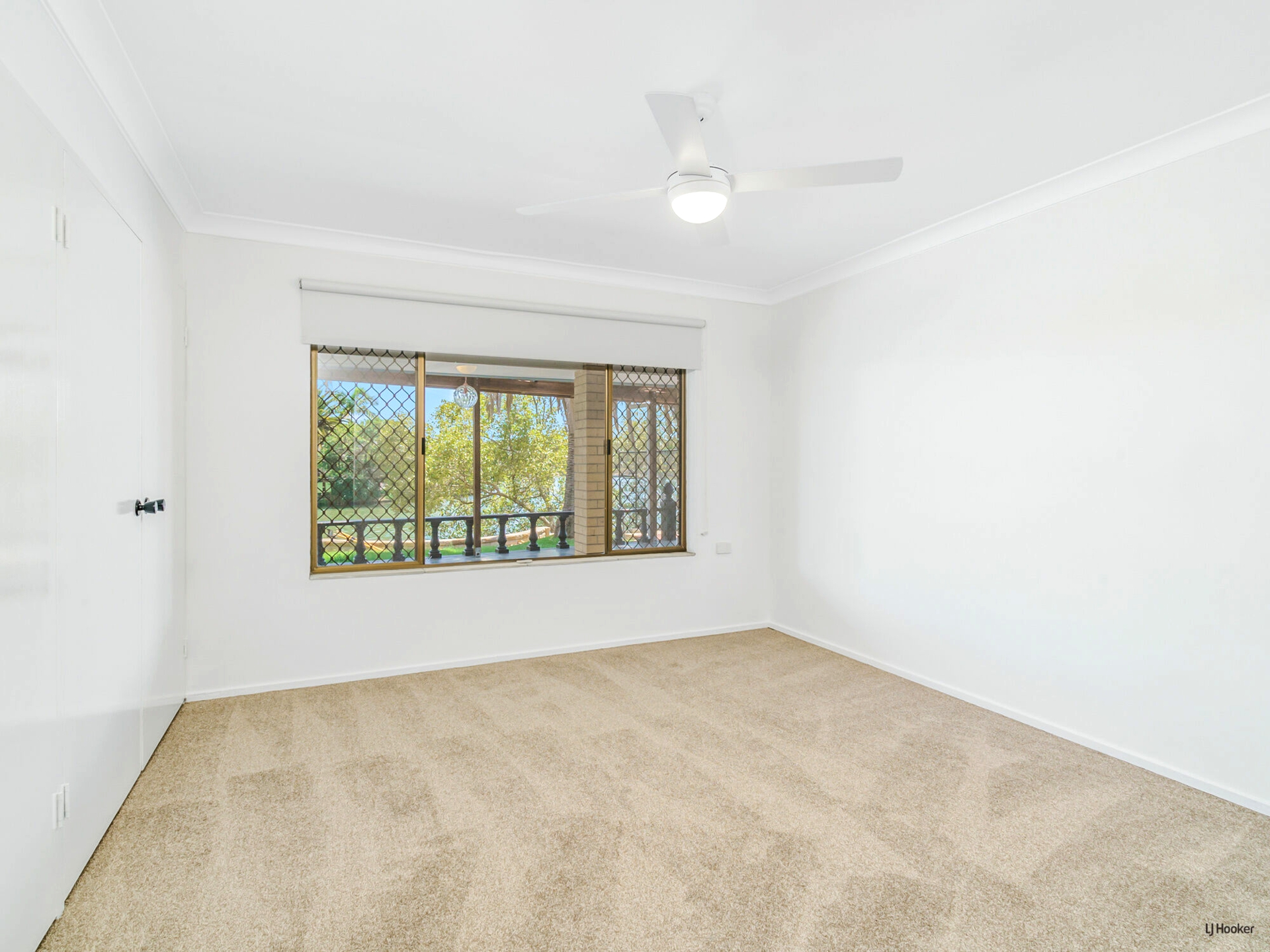 5 Prudhoe Place, CURRUMBIN WATERS