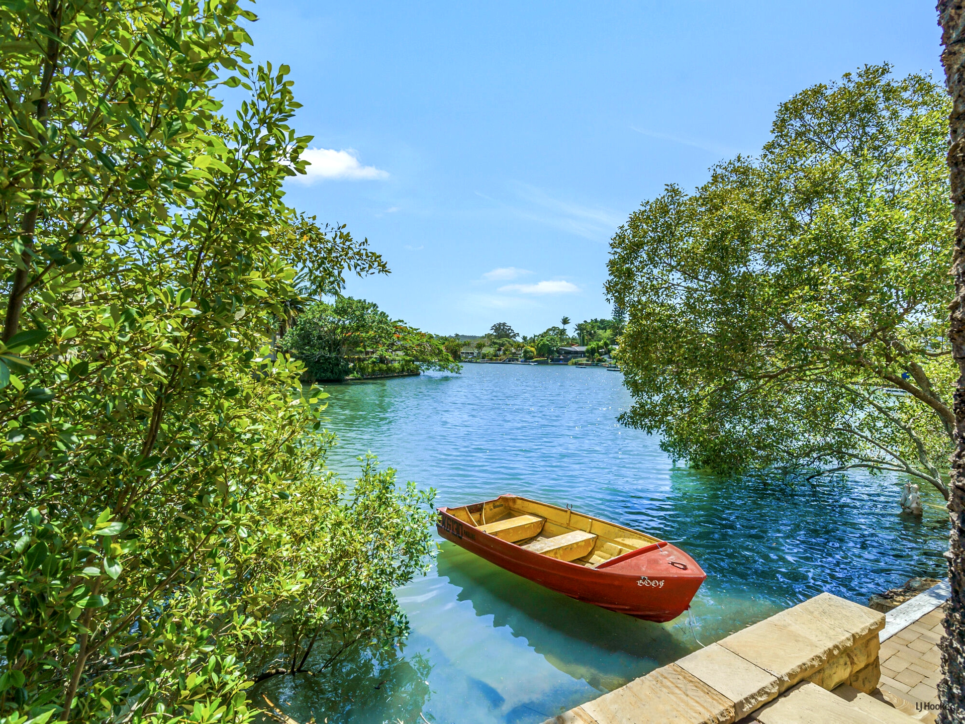 5 Prudhoe Place, CURRUMBIN WATERS