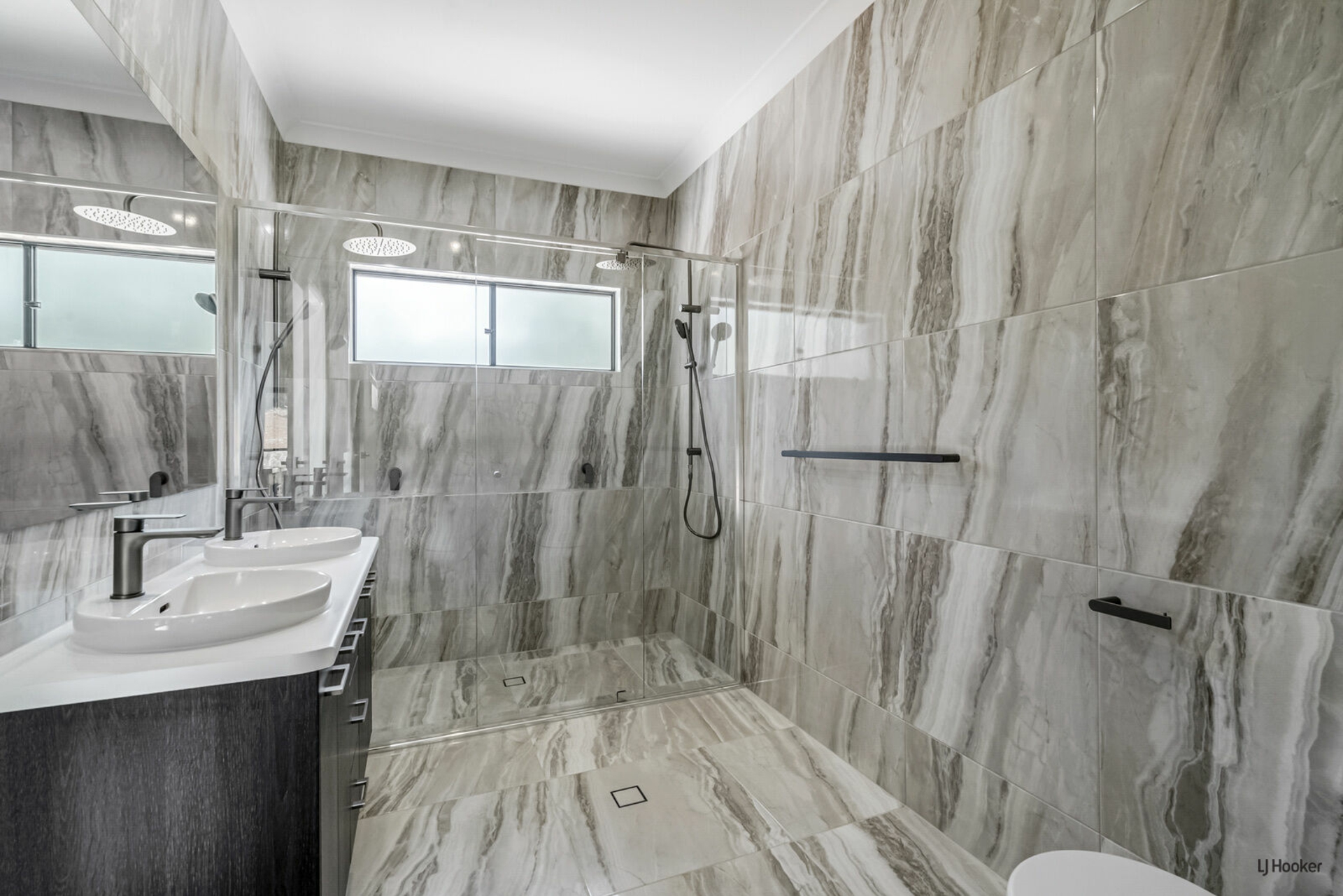 262A Rosemount Drive, WILLOW VALE