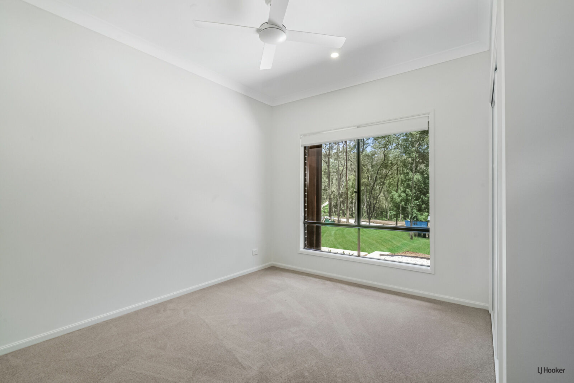 262A Rosemount Drive, WILLOW VALE