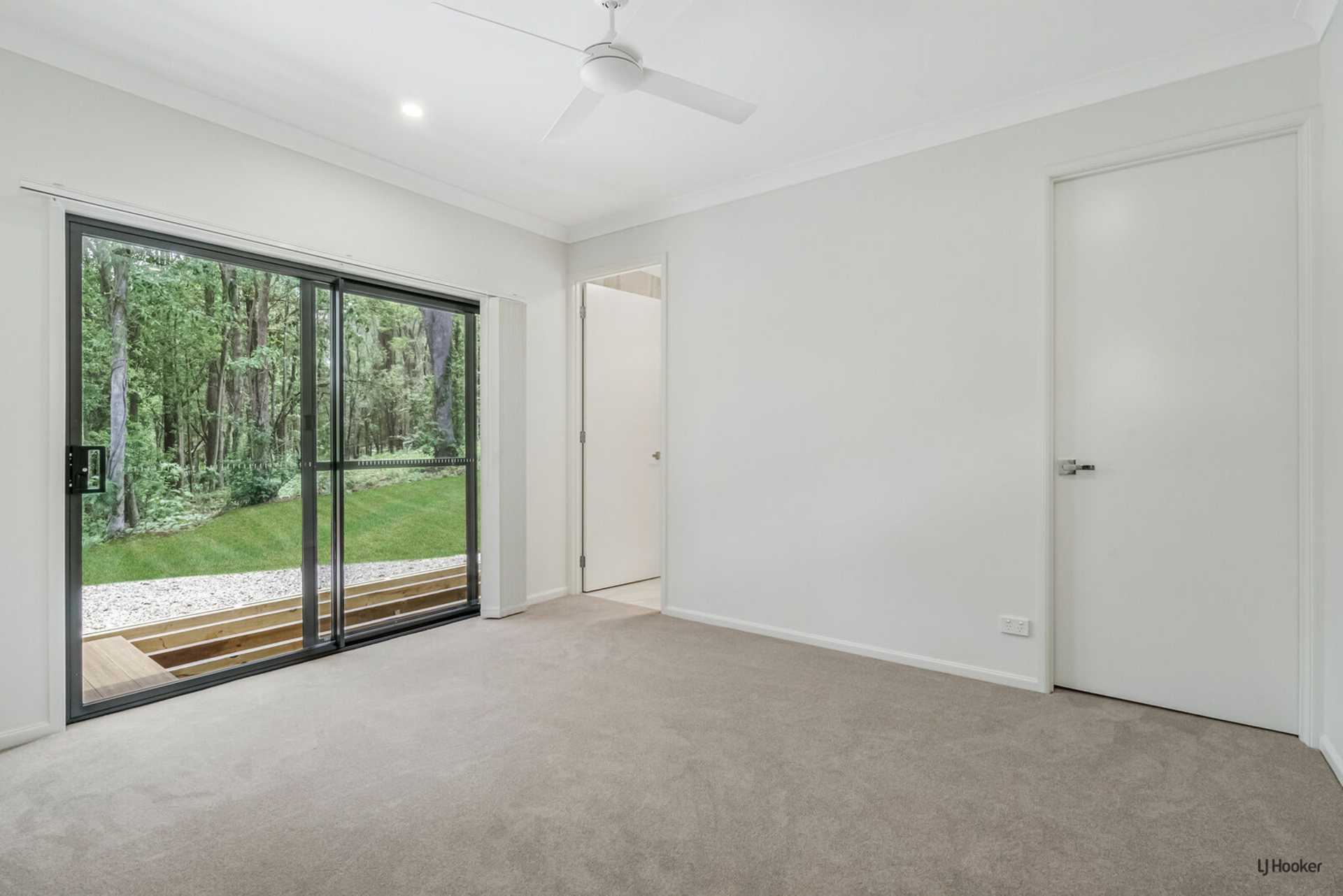 262A Rosemount Drive, WILLOW VALE