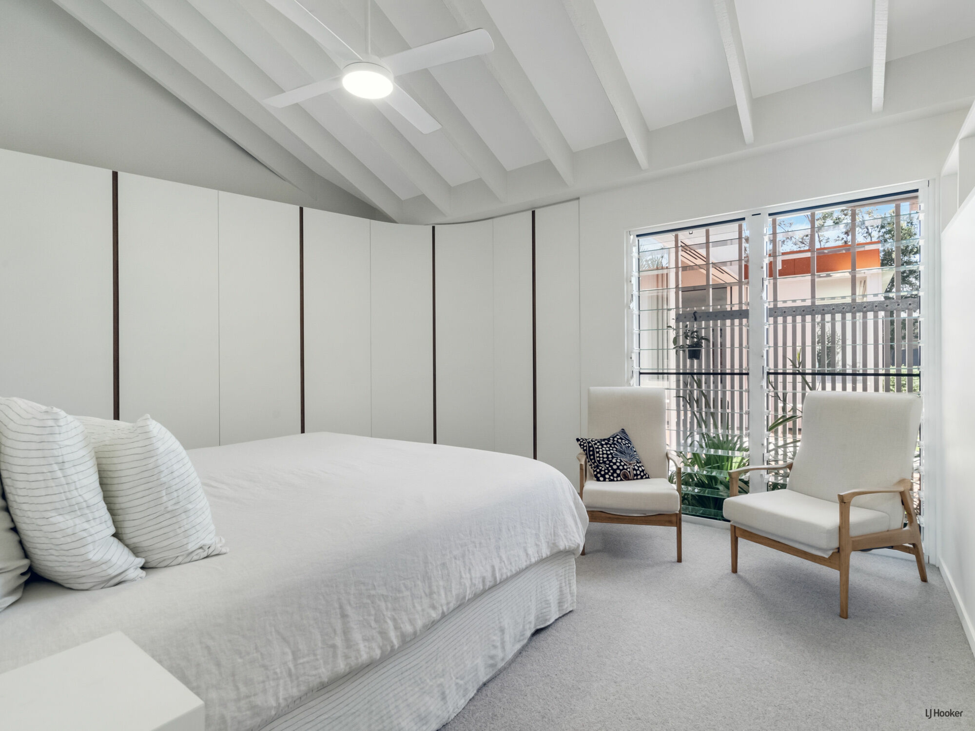 24 Bluejay Street, BURLEIGH WATERS