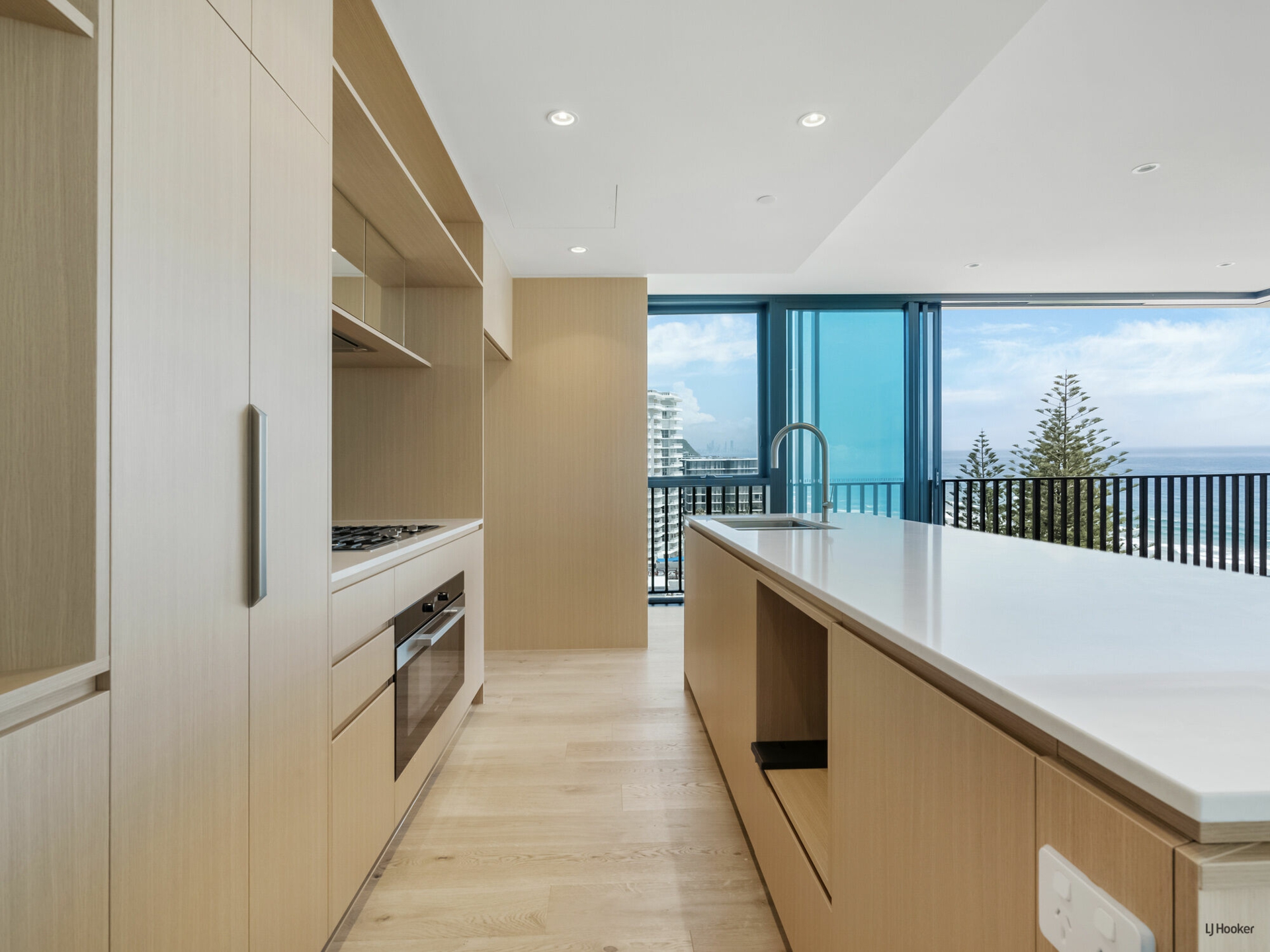 1002/1267-1273 Gold Coast Highway, PALM BEACH