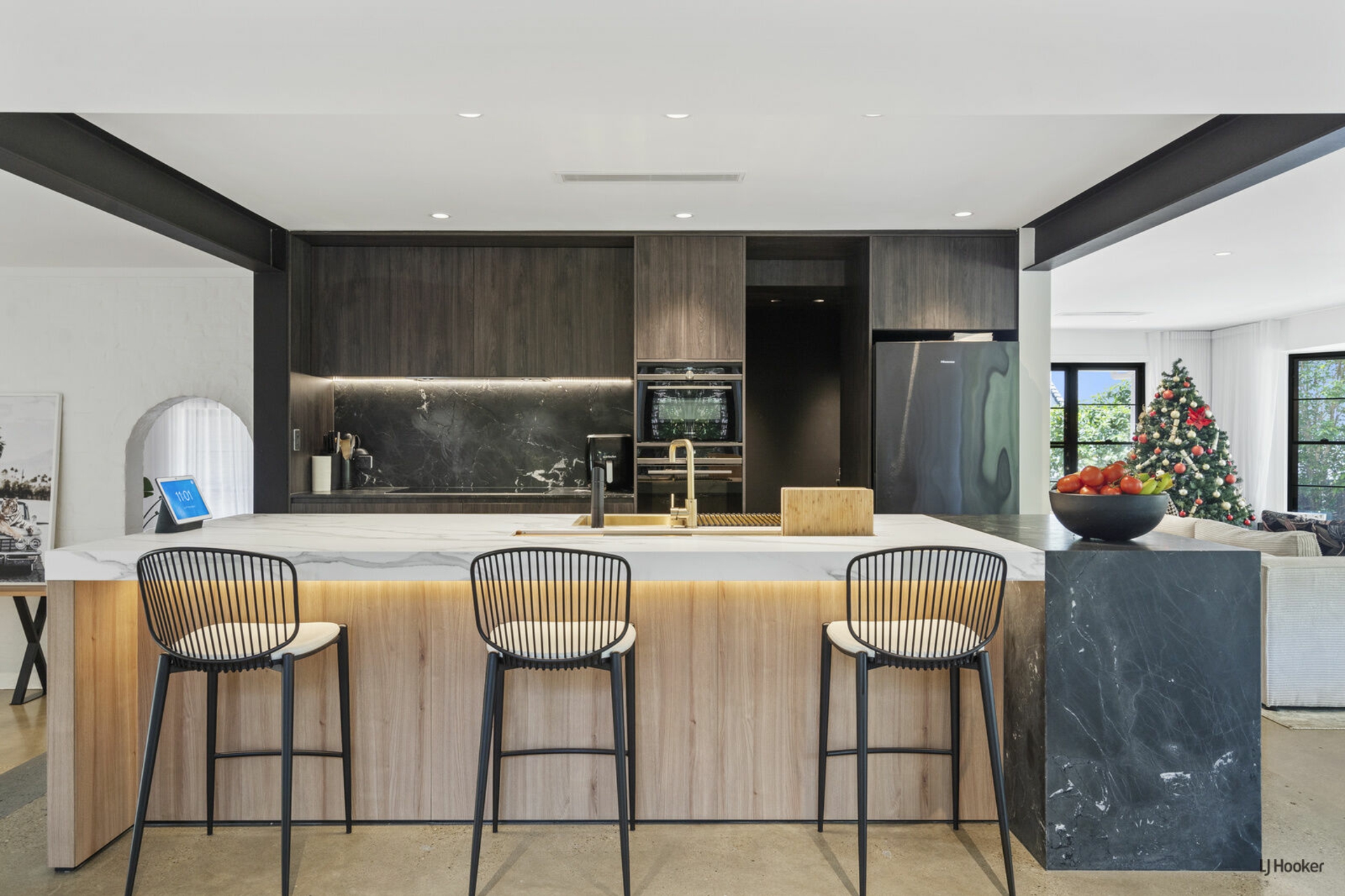 197 Simpsons Road, Elanora