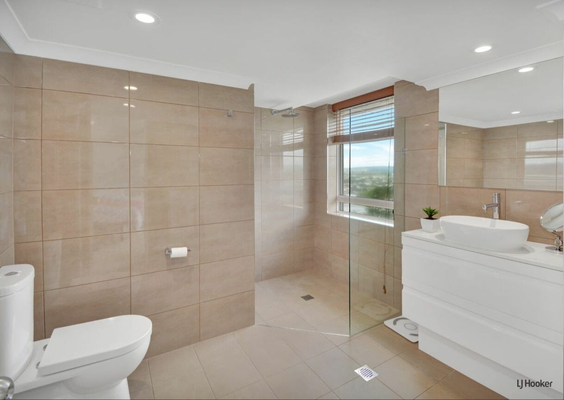 13A/2 Nineteenth Avenue, PALM BEACH