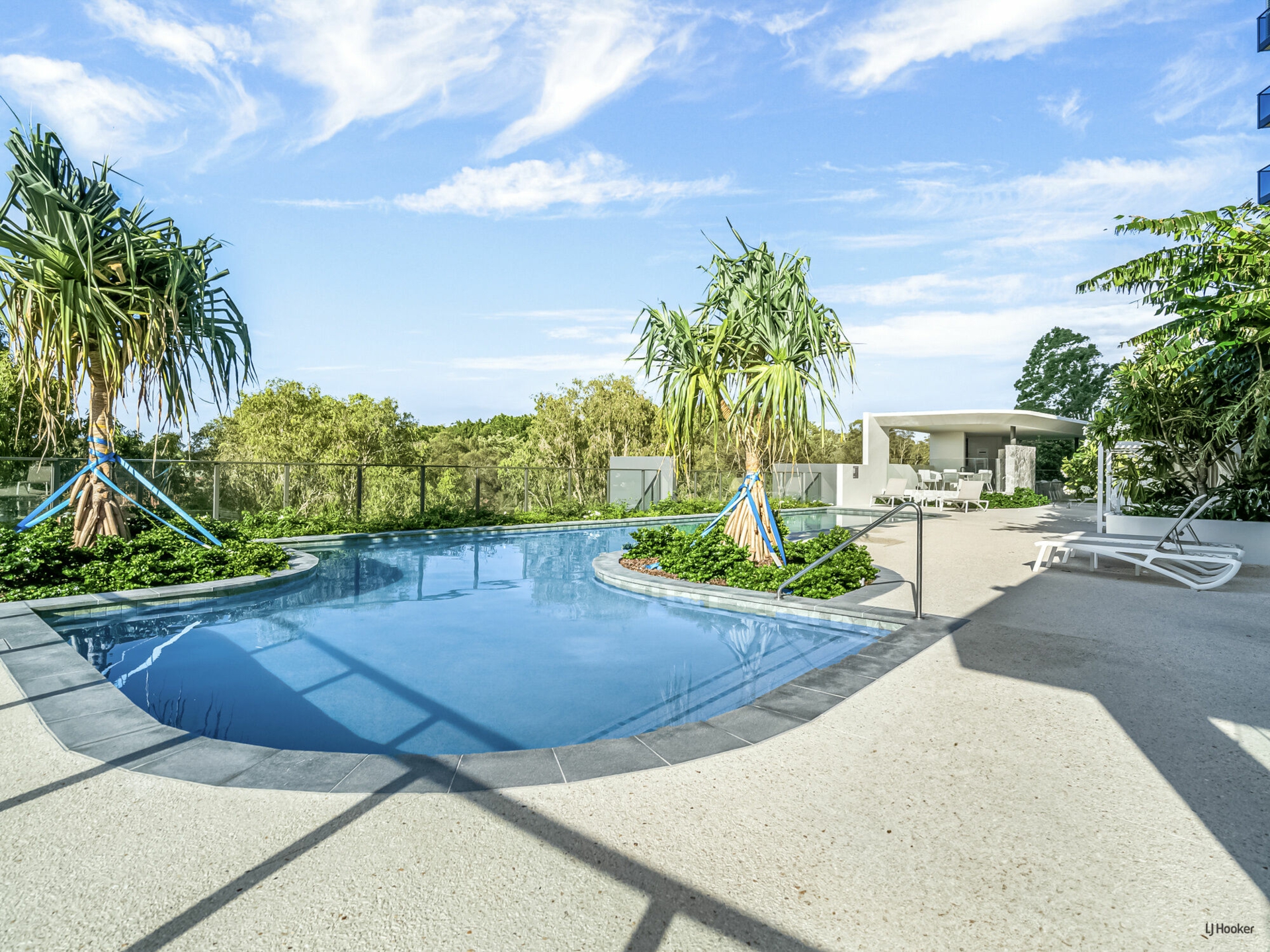4/20 Executive Drive, BURLEIGH WATERS