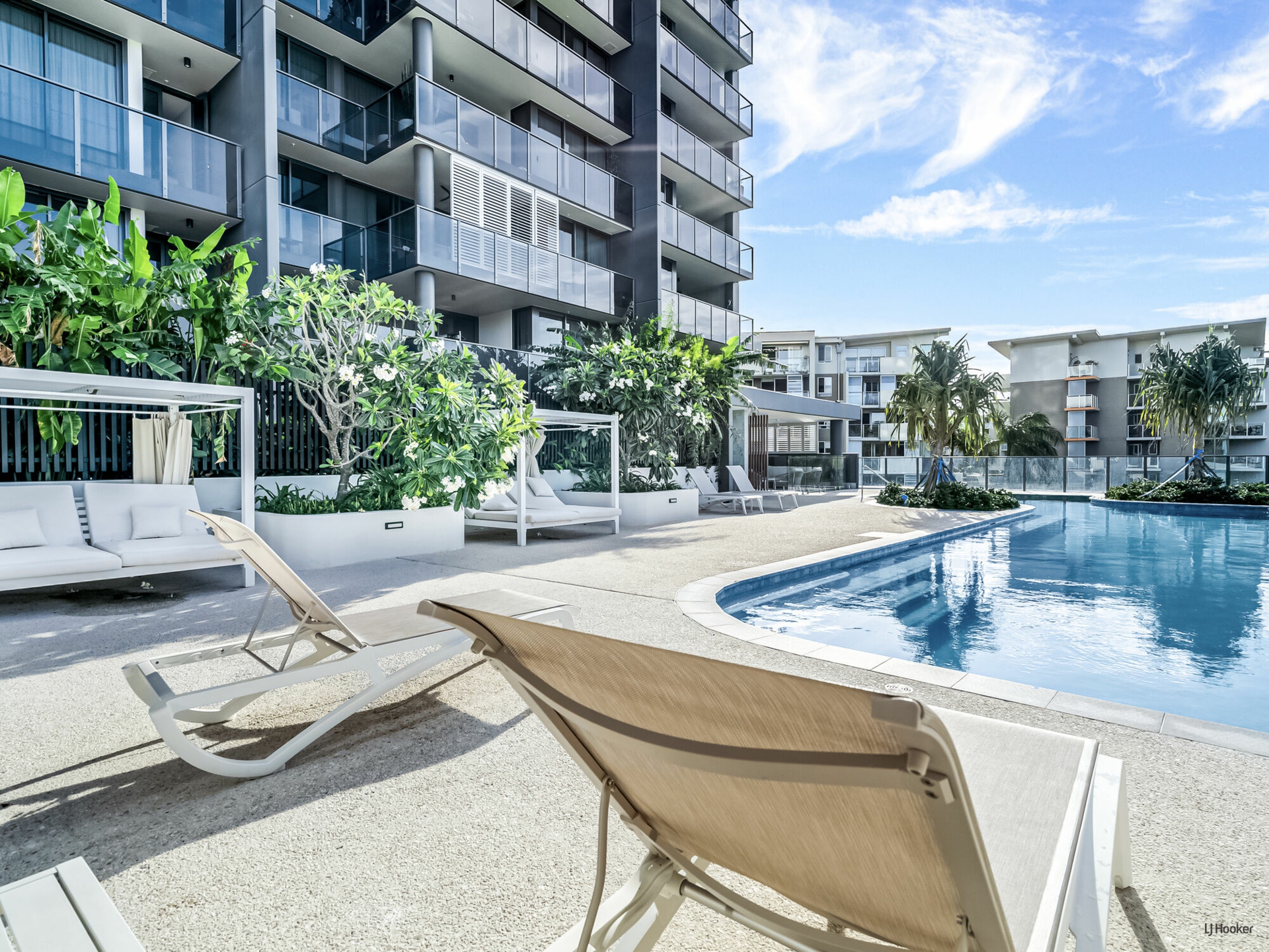 4/20 Executive Drive, BURLEIGH WATERS