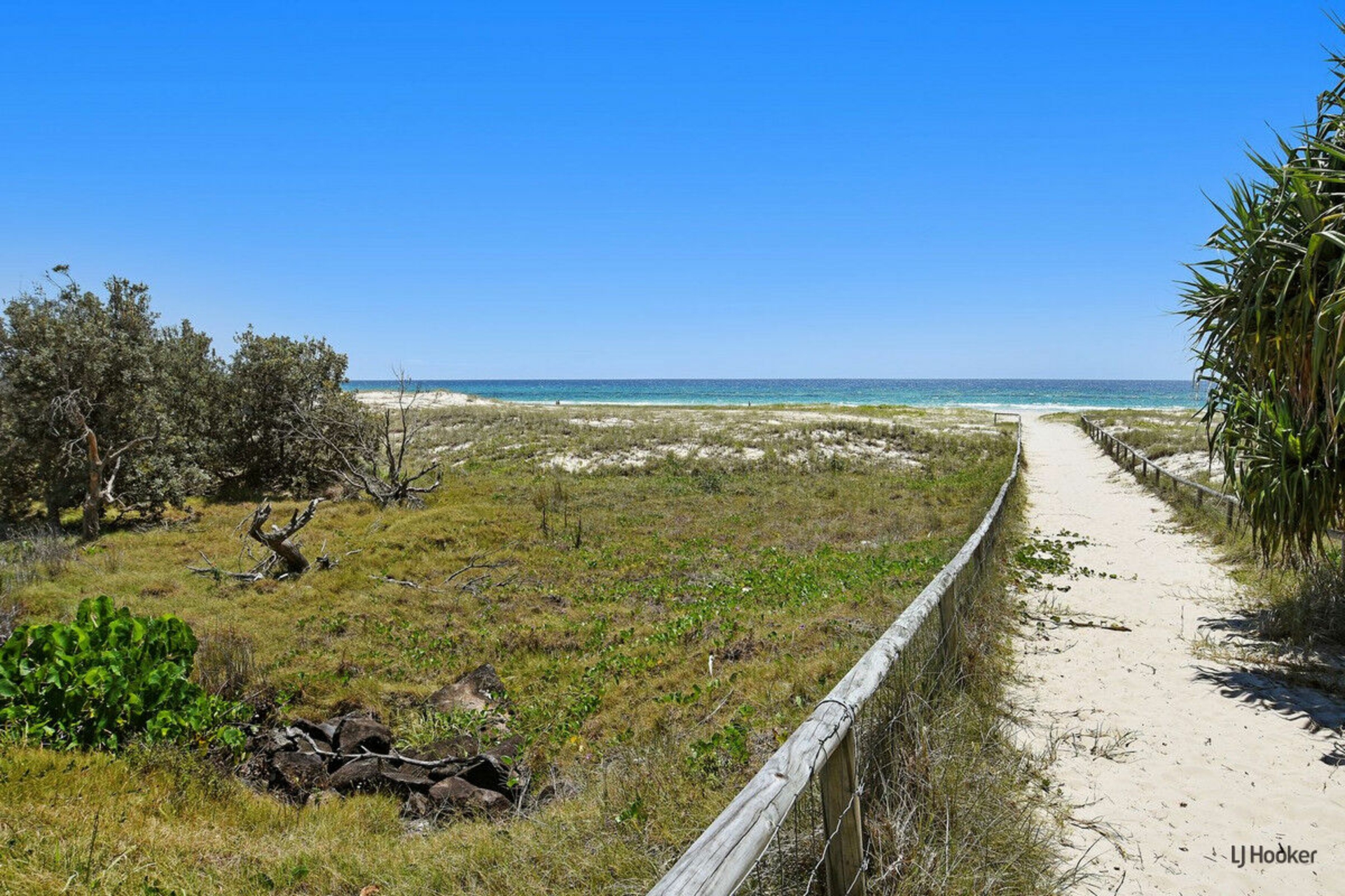 16/479-483 Golden Four Drive, TUGUN