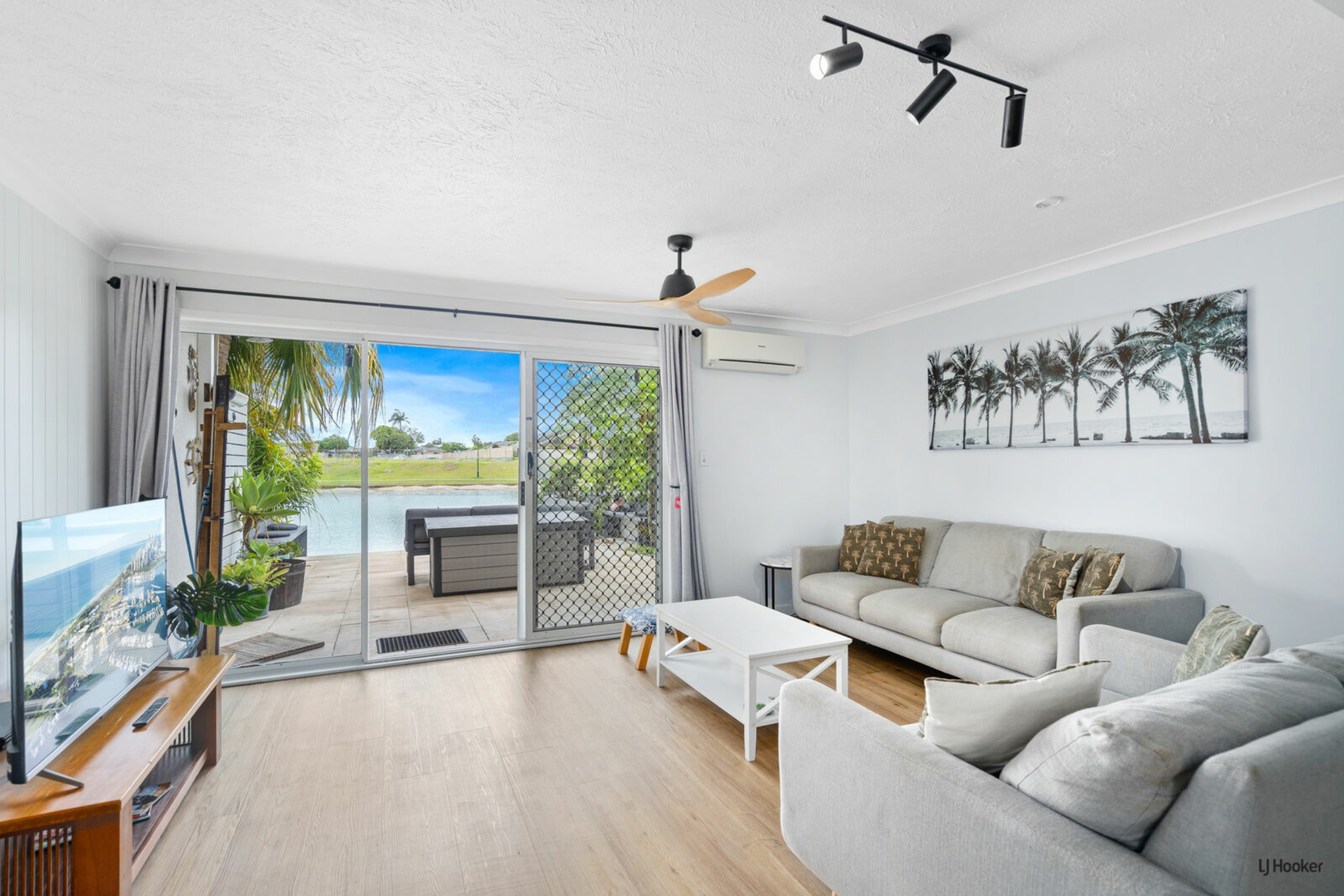 2/2-10 Coolgardie Street, ELANORA