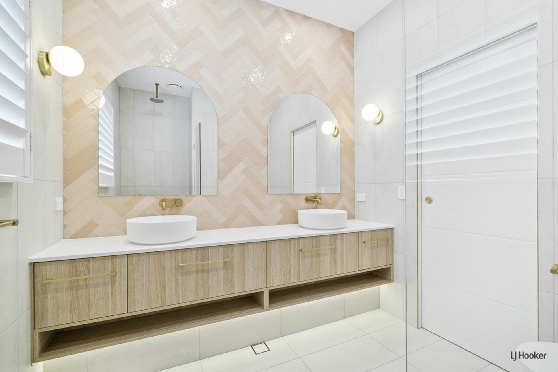 2/29 Twenty Third Avenue, PALM BEACH