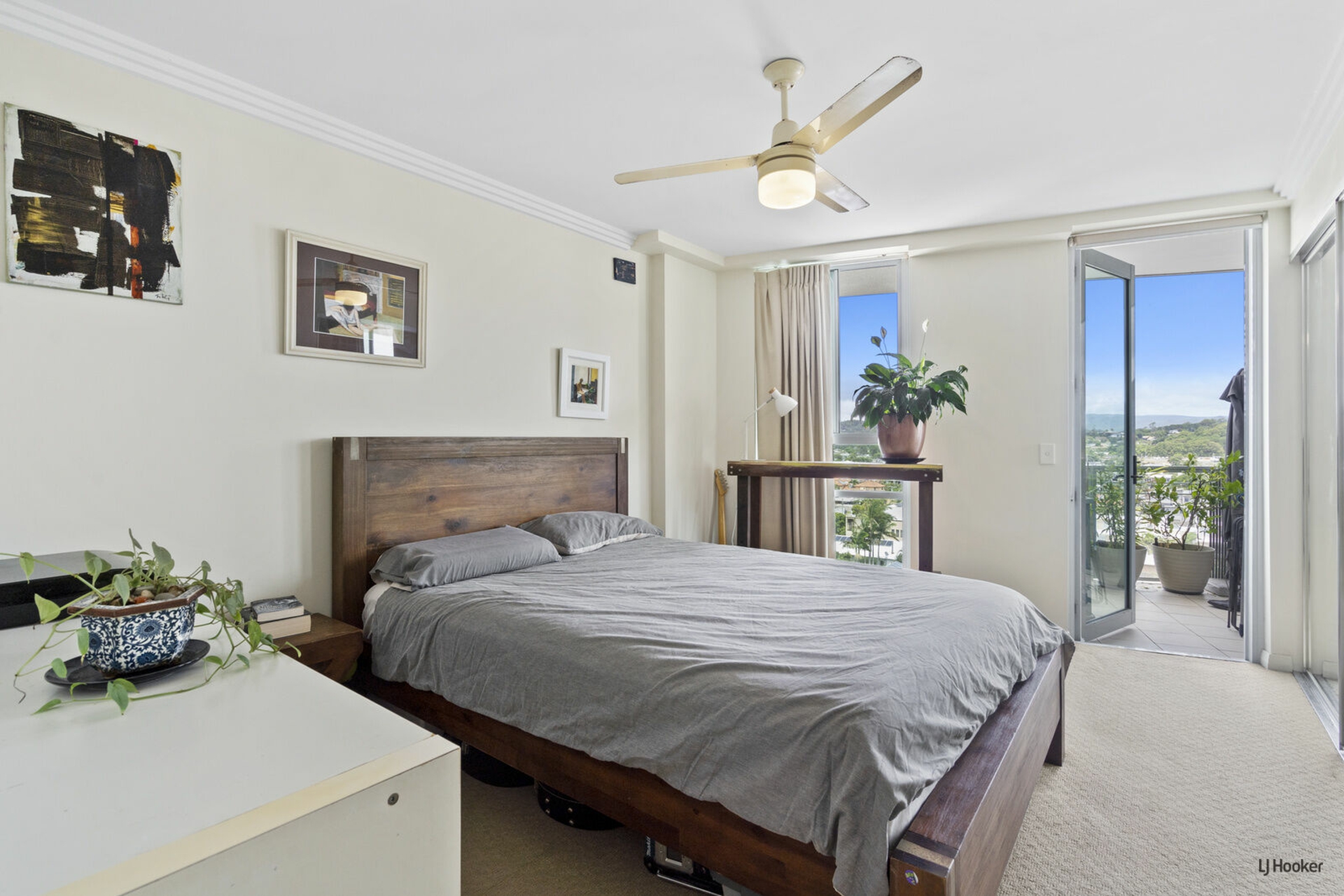 1611/10 Fifth Avenue, PALM BEACH
