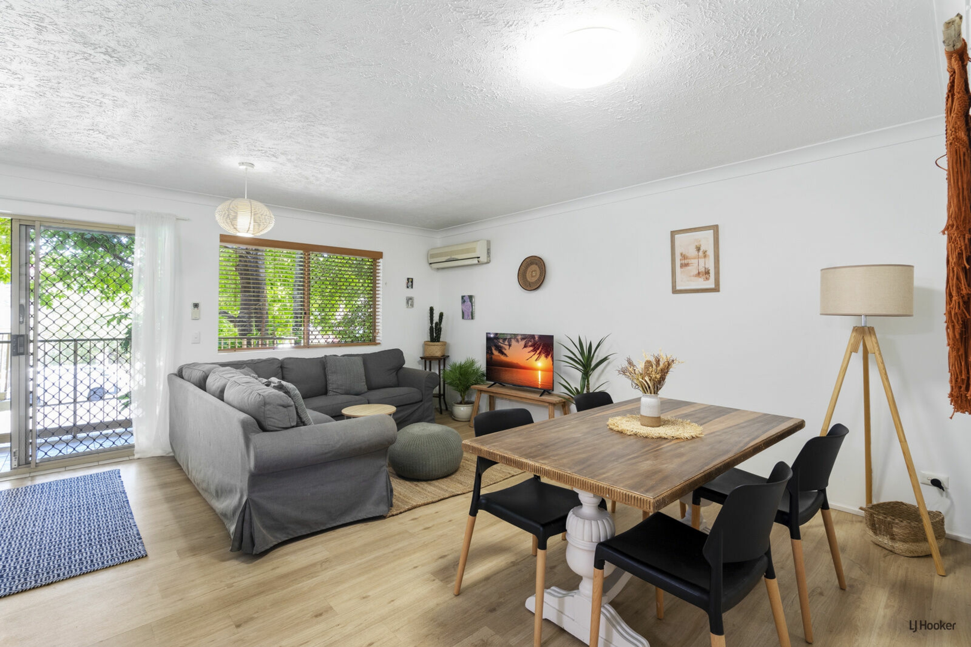 4/4 Rolan Court, Palm Beach